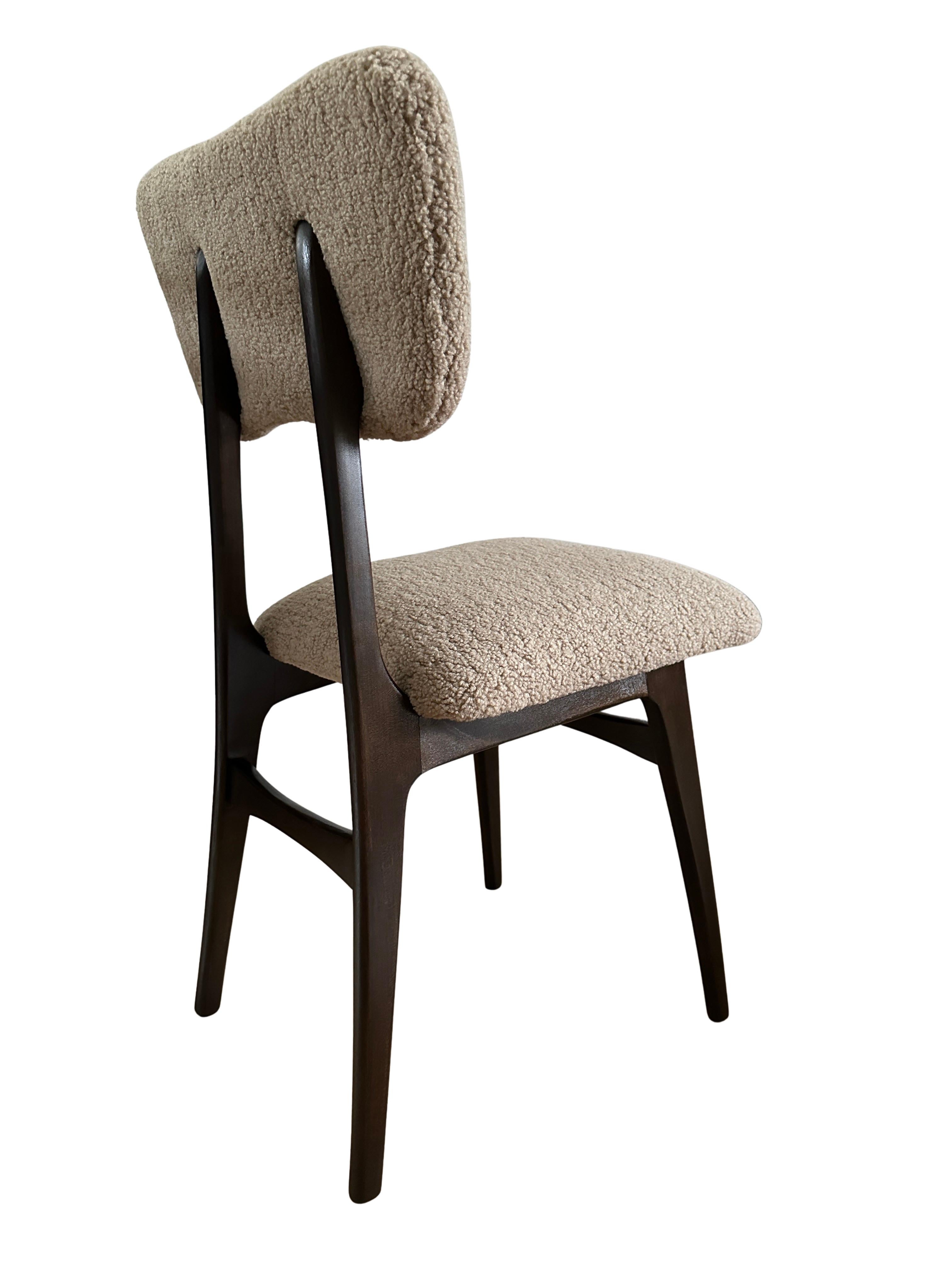 Mid-Century Modern Chaises de salle à manger en bouclé beige et Wood Wood, Europe, années 1960, lot de six en vente