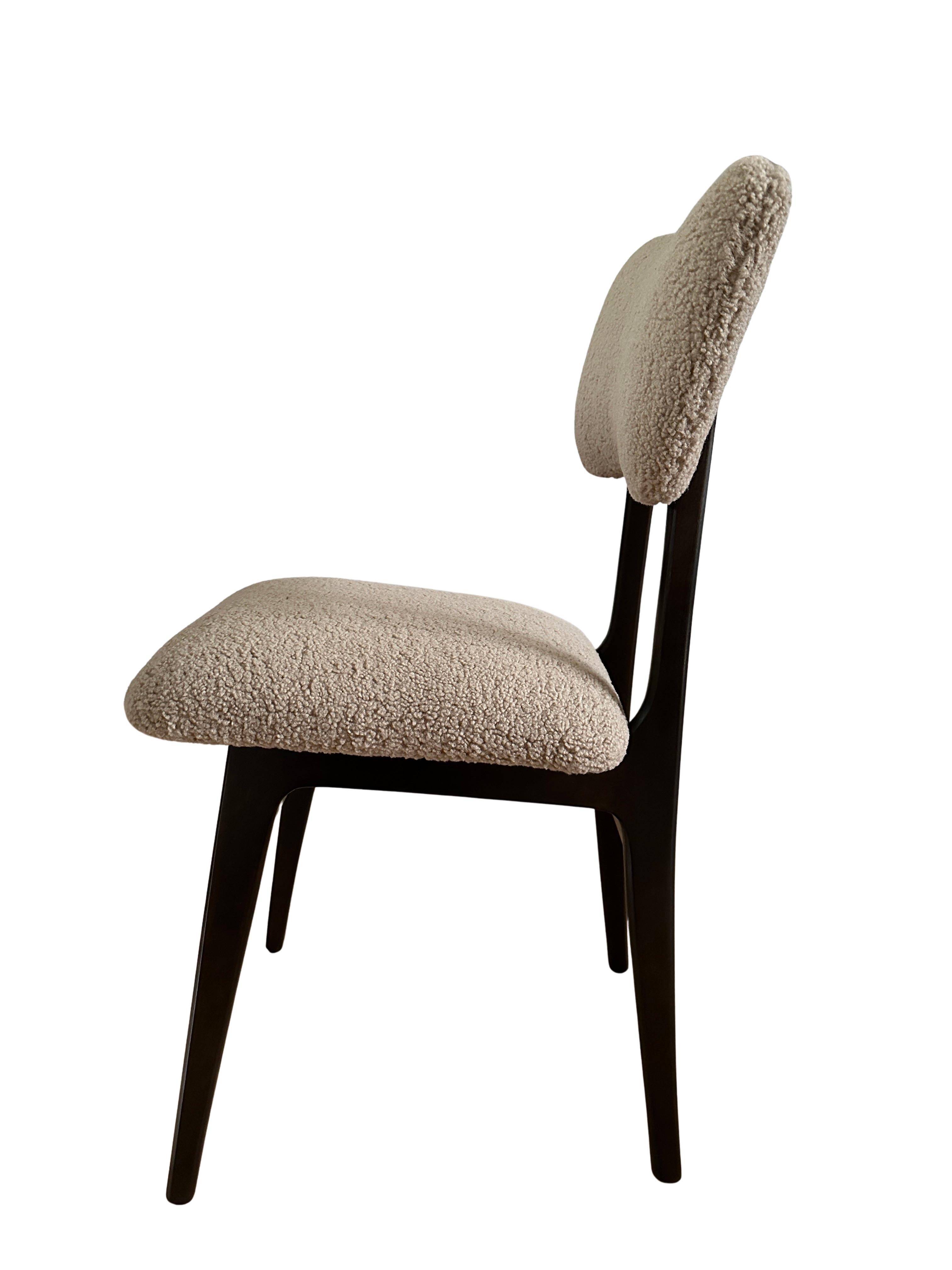 Bouclé Chaises de salle à manger en bouclé beige et Wood Wood, Europe, années 1960, lot de six en vente