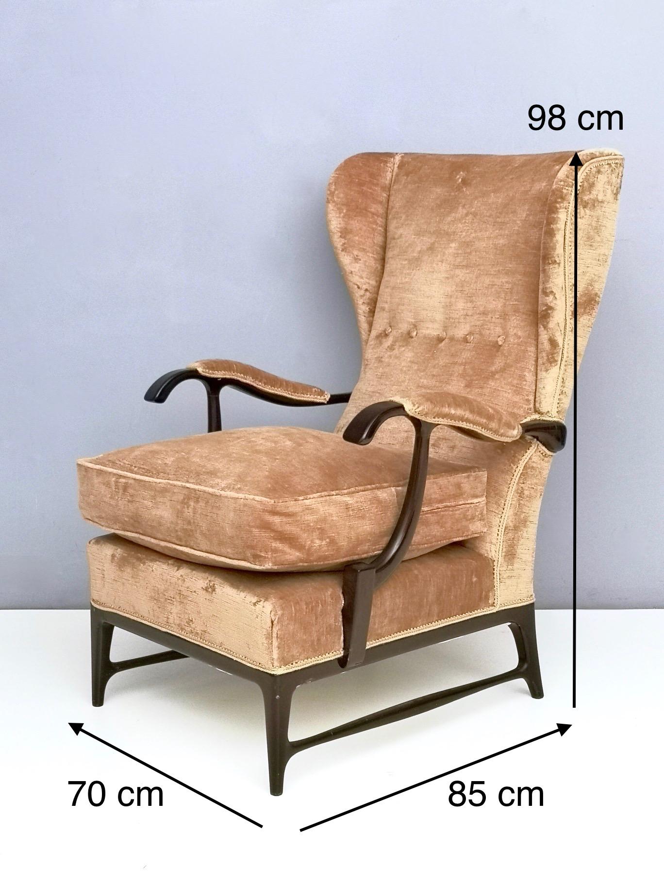 Midcentury Beige Velvet Wingback Armchair by Paolo Buffa for Framar, Italy 1950s 3