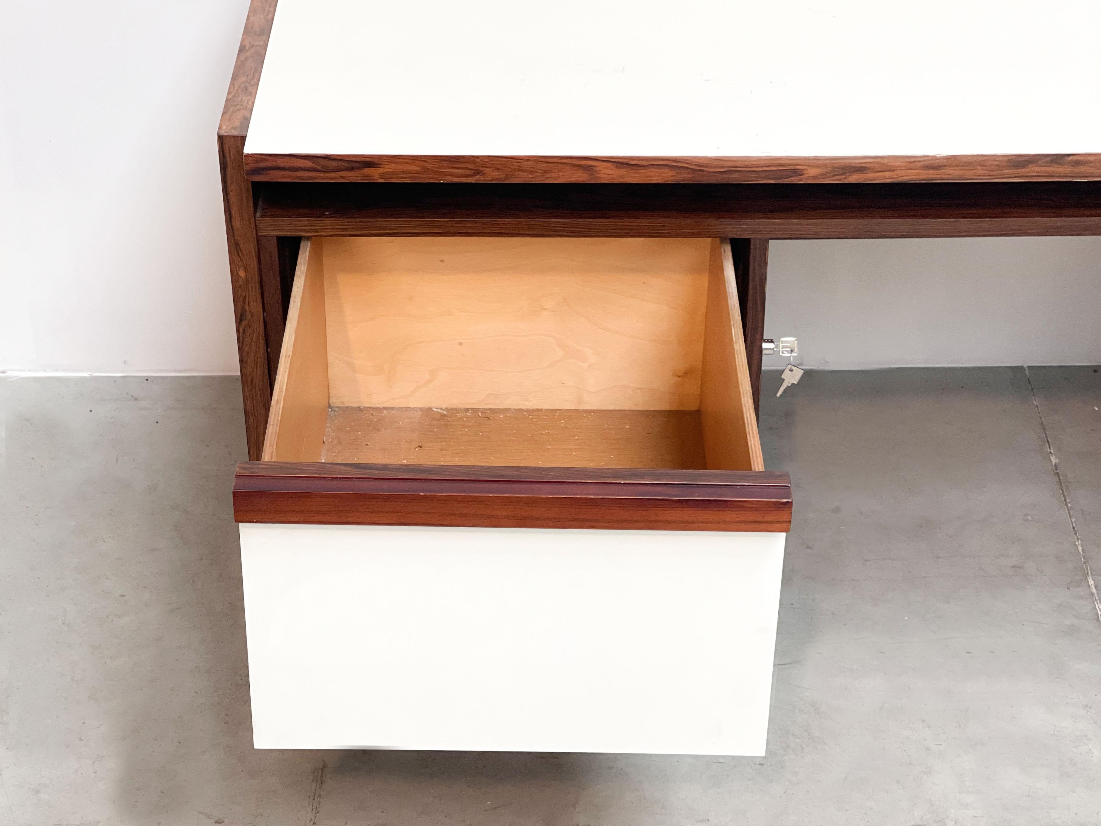 Midcentury Belgian desk by V-form 2