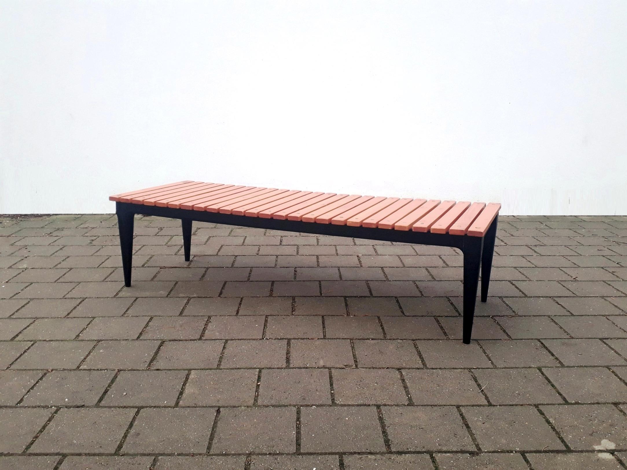 Midcentury Belgian Alfred Hendrickx Slatted Coffee Table, 1950s For Sale 1