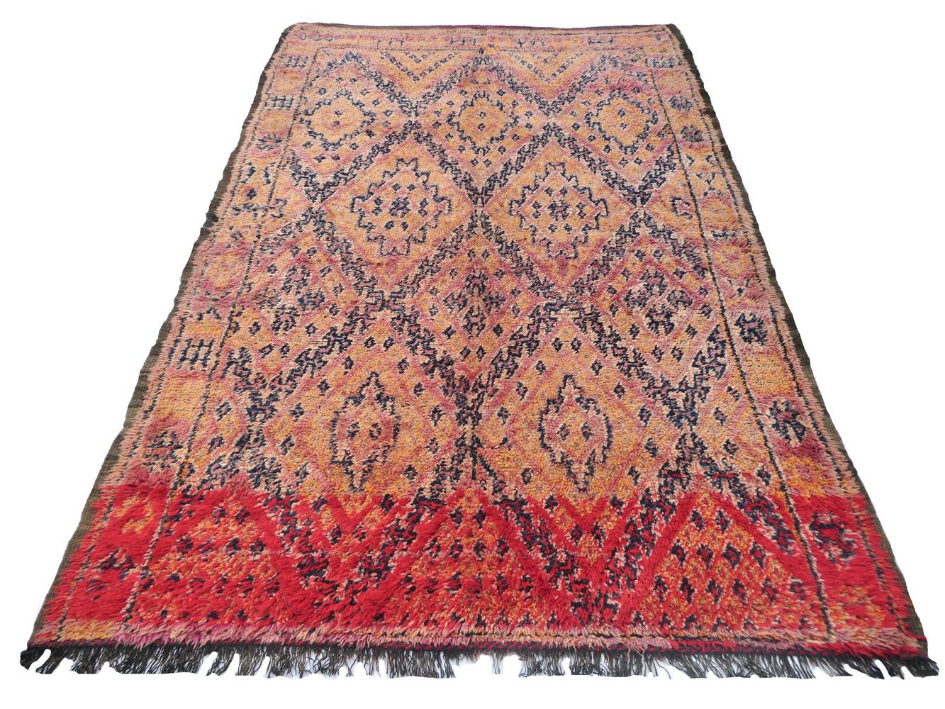 Fine XX secolo Tappeto Beni Mguild del Medioevo 5'6 x 9' in vendita