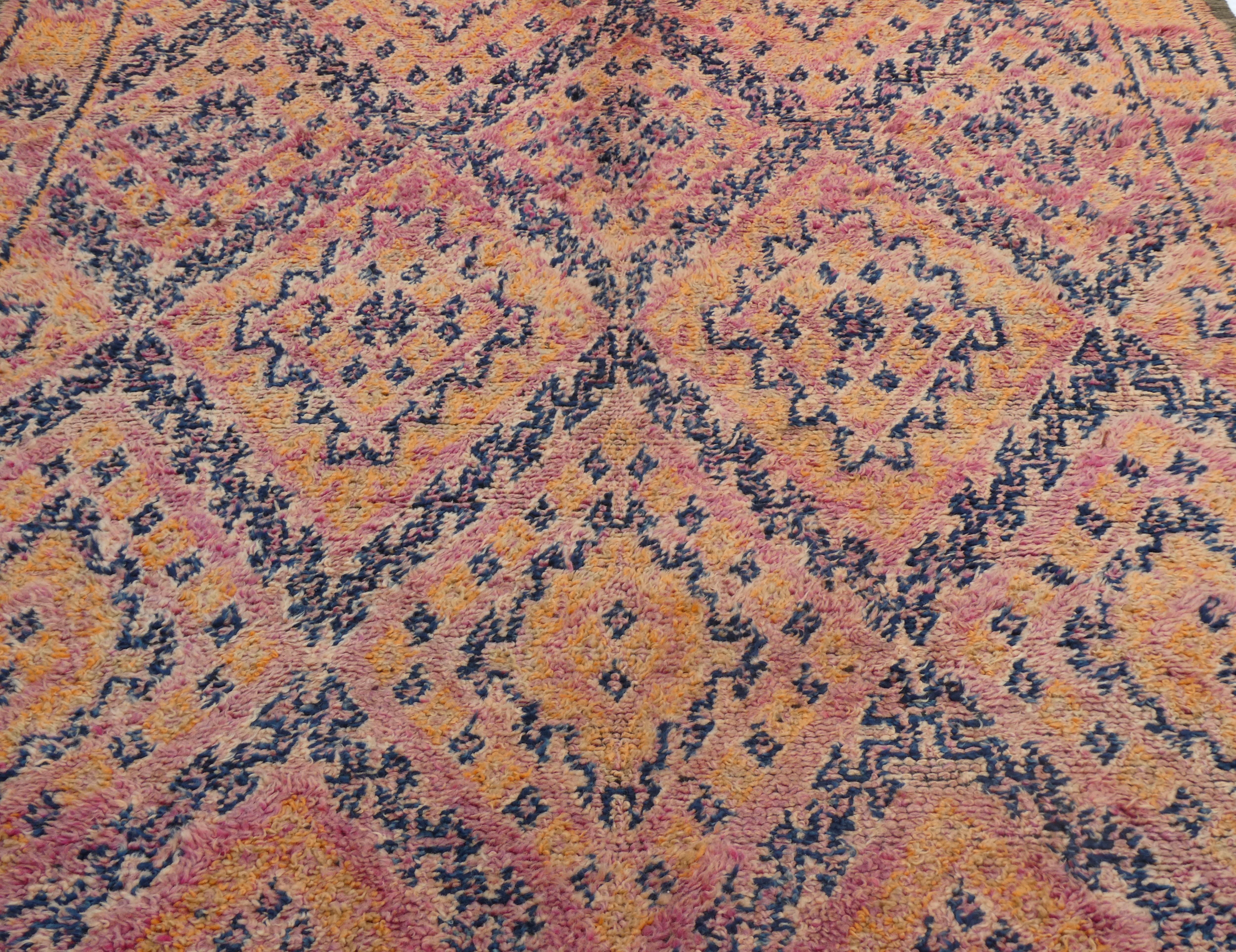 Tappeto Beni Mguild del Medioevo 5'6 x 9' in vendita 2