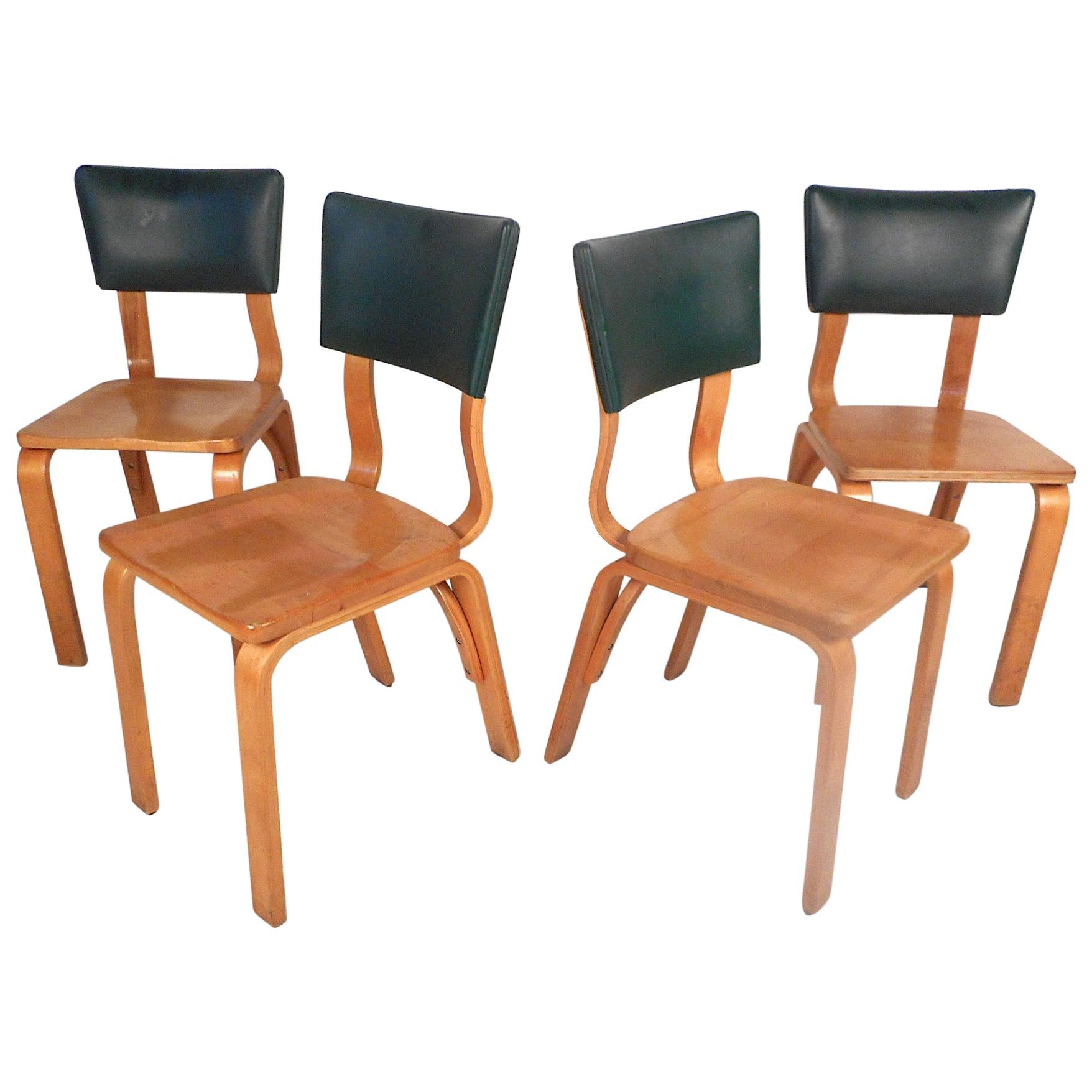 Midcentury Bentwood Chairs by Thonet, Set of 4