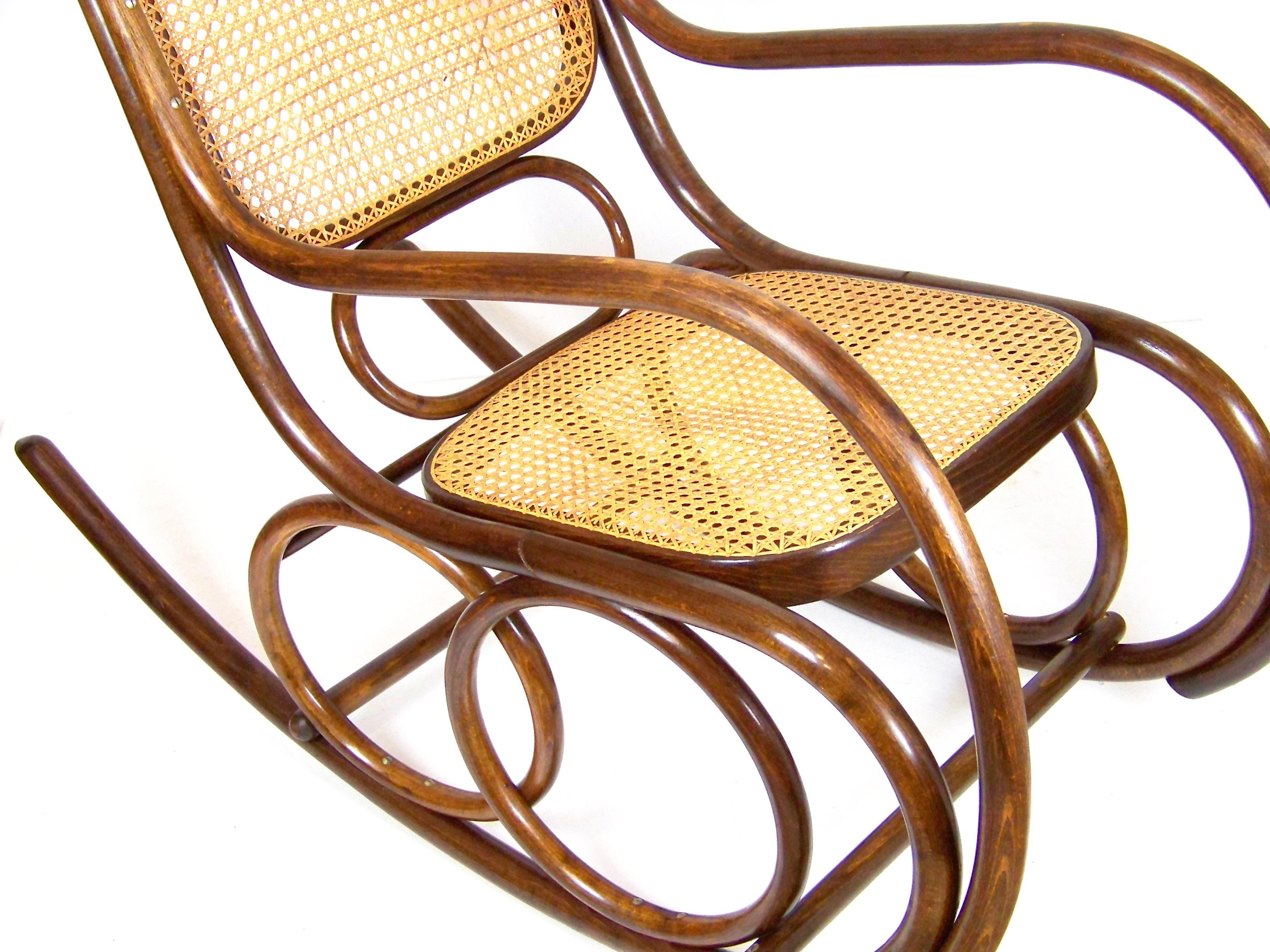 Mid-Century Modern Midcentury Bentwood Rocking Chair from TON, 1960s