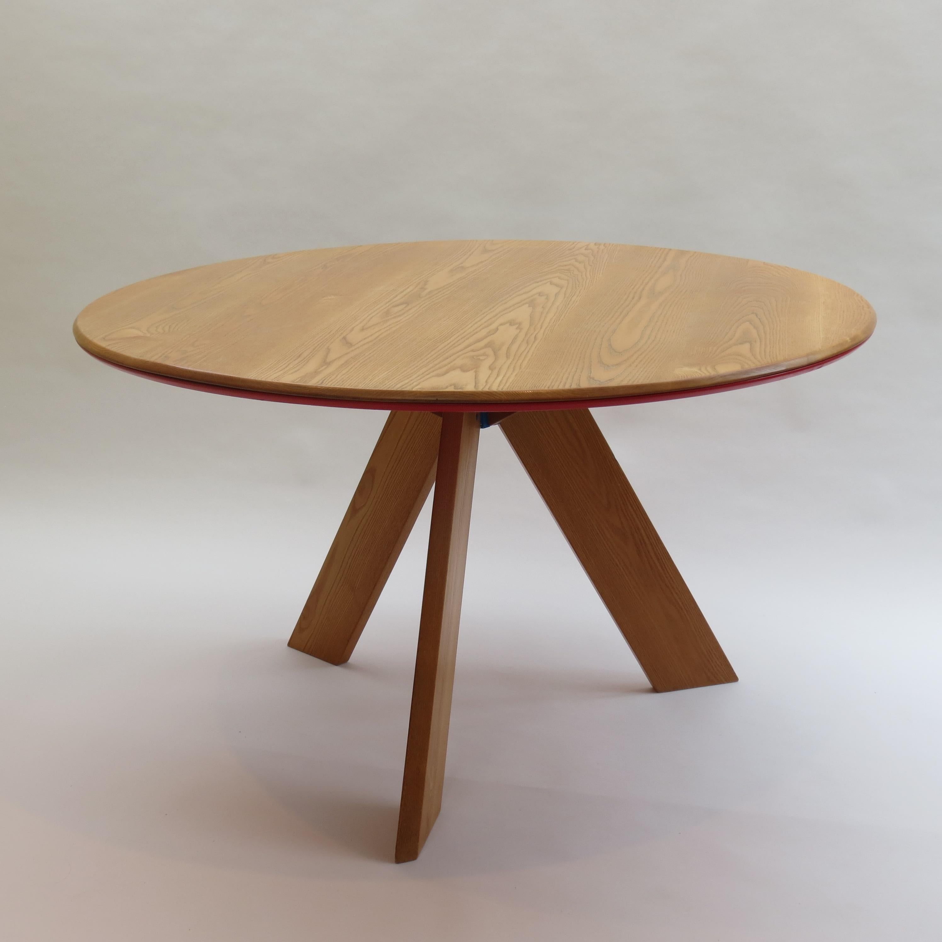 Midcentury Bespoke Circular Ash Dining Table by David Field 1980s with Red Blue 8