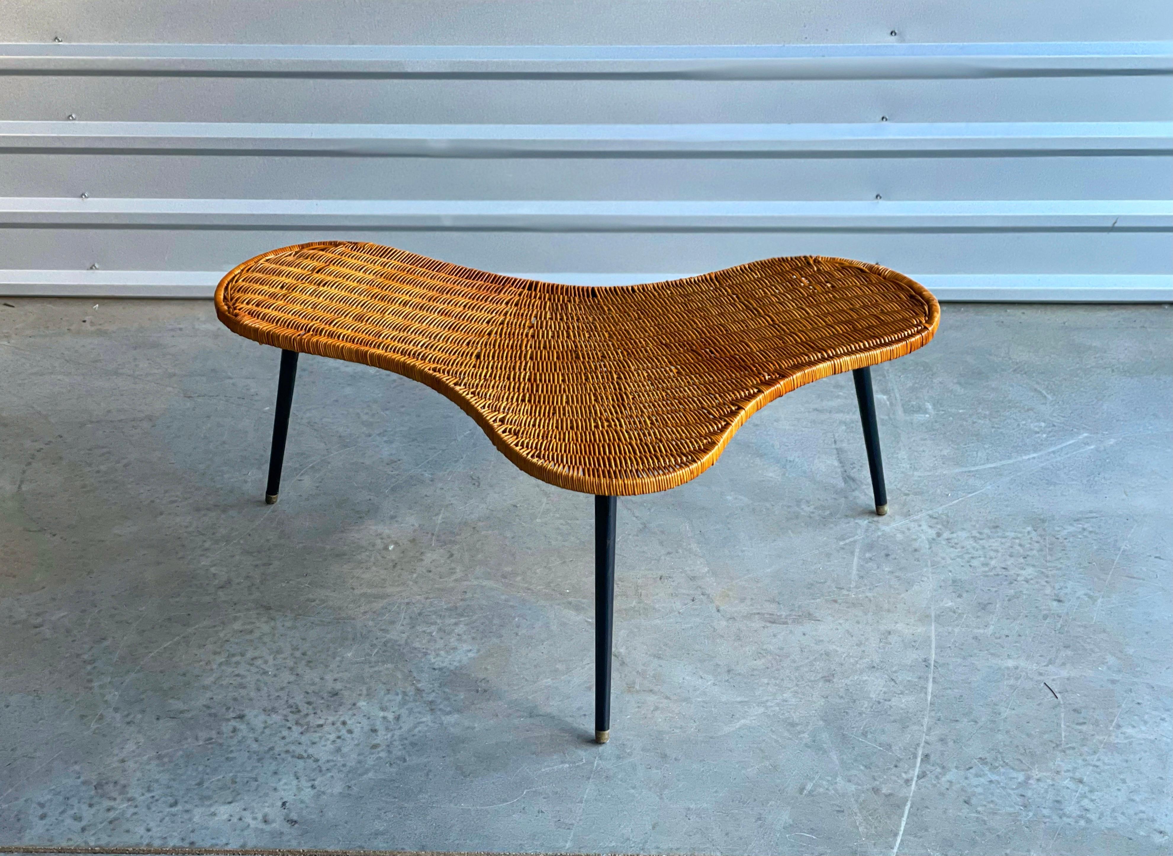 Midcentury Biomorphic Cocktail Table in Wicker and Iron, France, circa 1950's 4