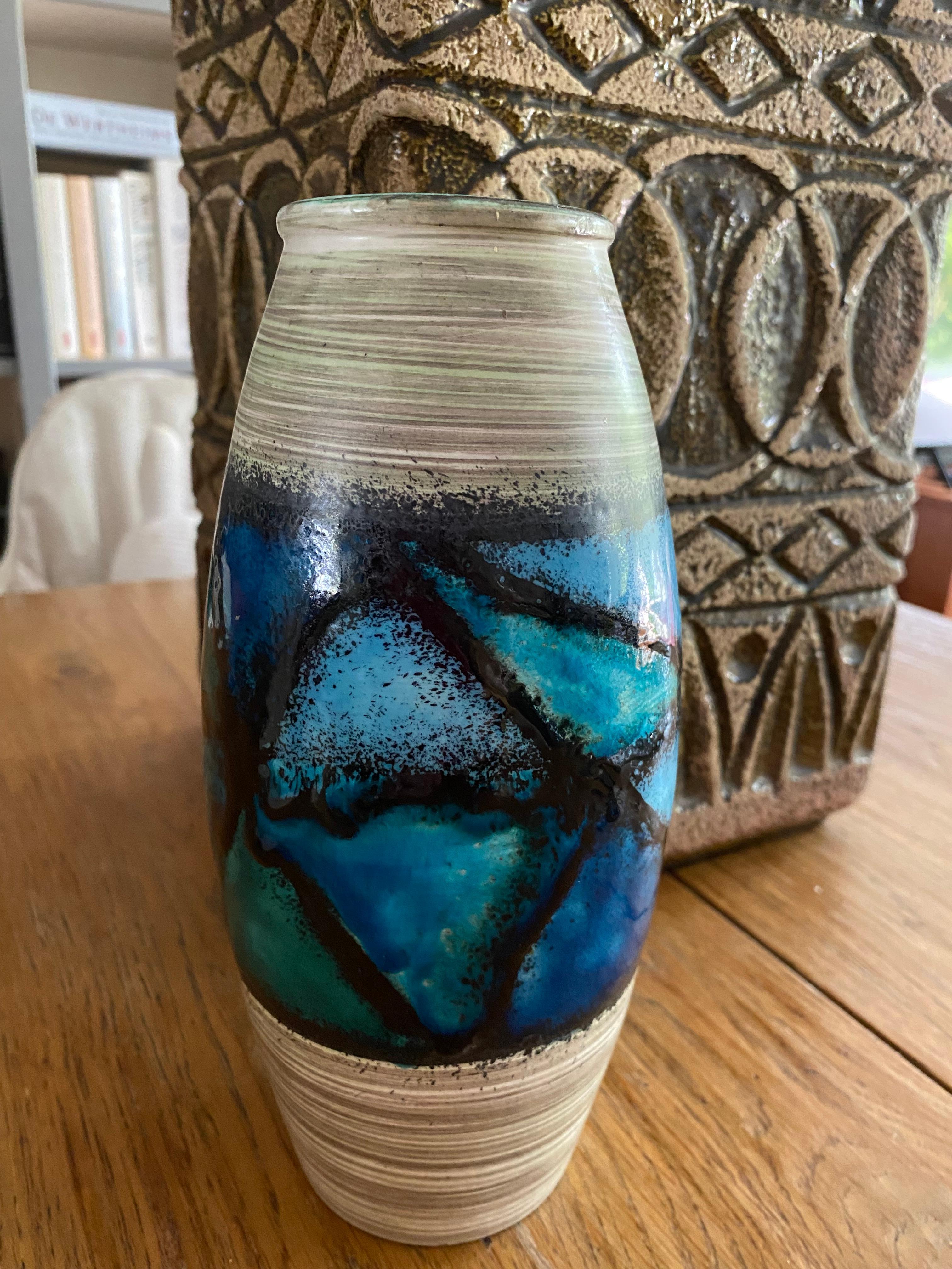 Midcentury Bitossi Vase by Aldo Londi For Sale 3