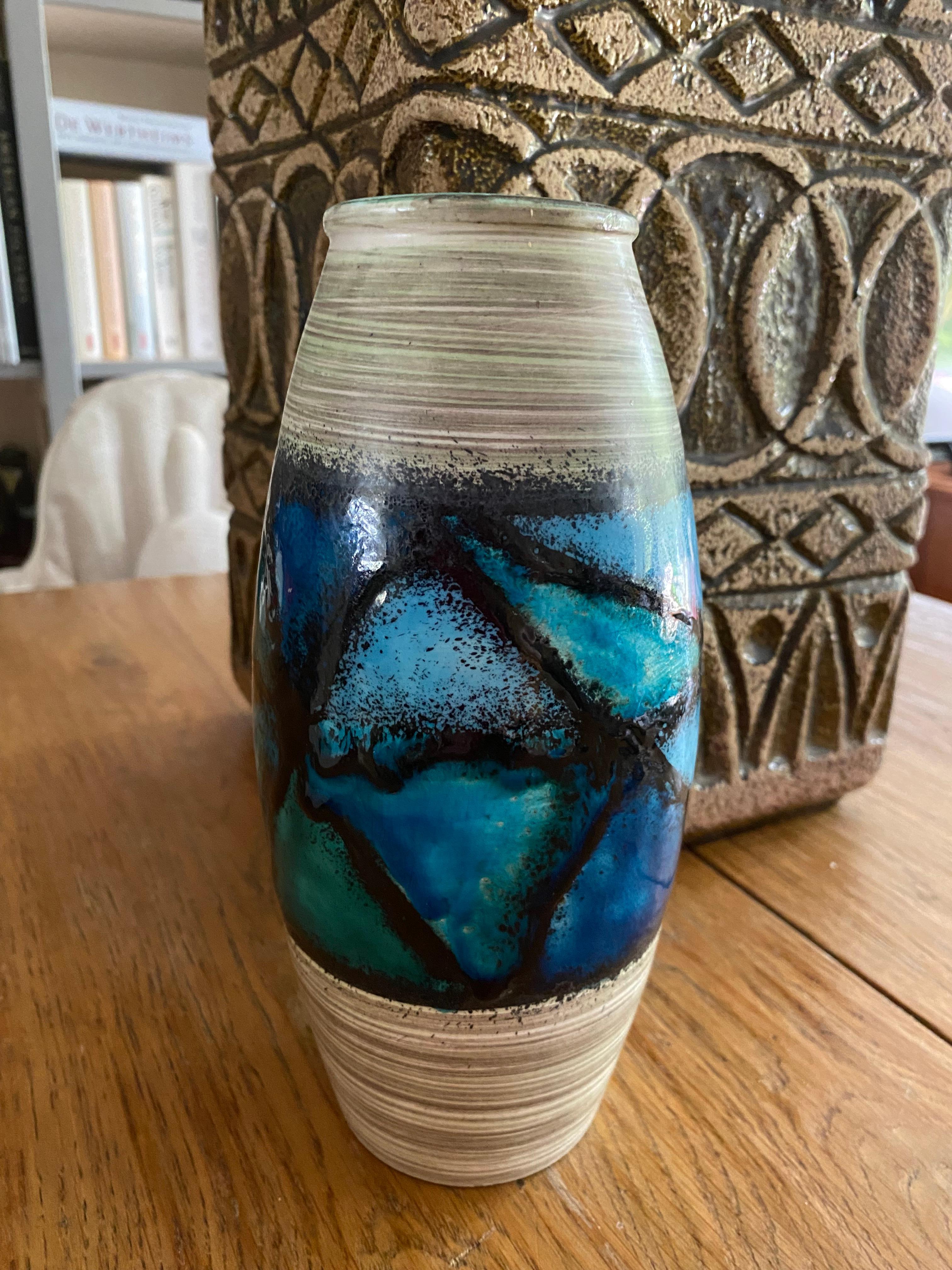 Midcentury Bitossi Vase by Aldo Londi For Sale 4