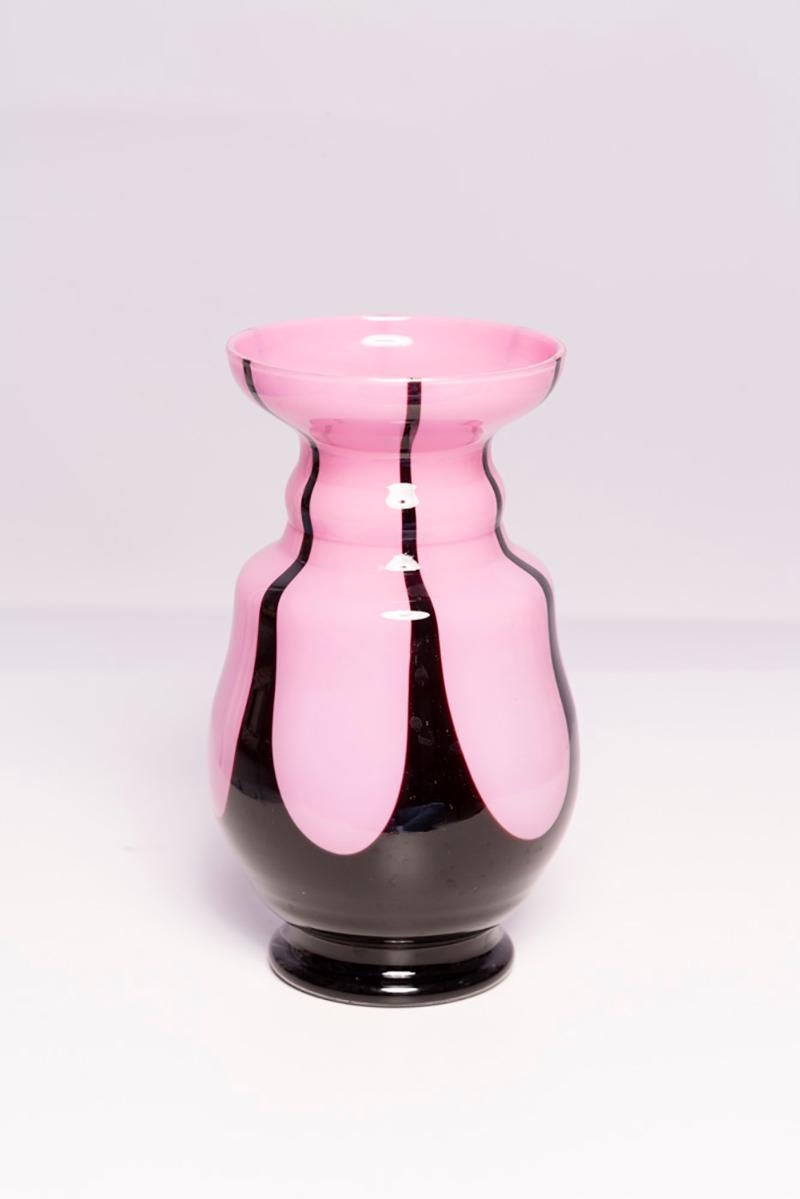 Schwarze und rosafarbene Murano-Vase aus der Jahrhundertmitte, Europa, 1960er Jahre im Zustand „Hervorragend“ im Angebot in 05-080 Hornowek, PL
