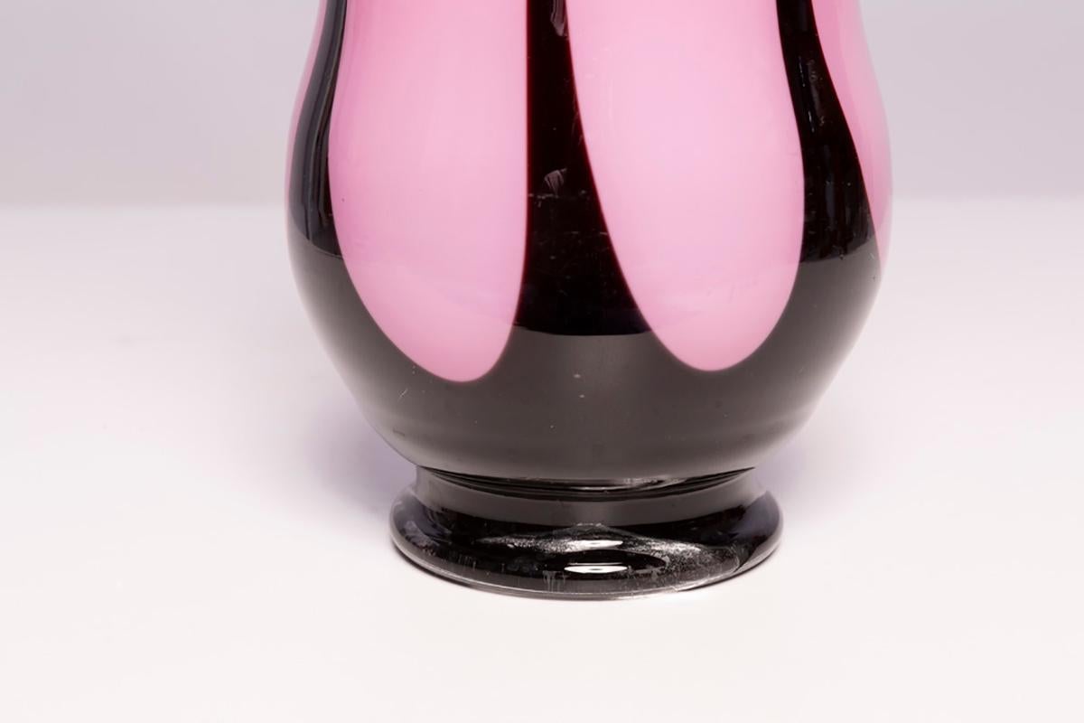 Midcentury Black and Pink Murano Vase, Europe, 1960s For Sale 2