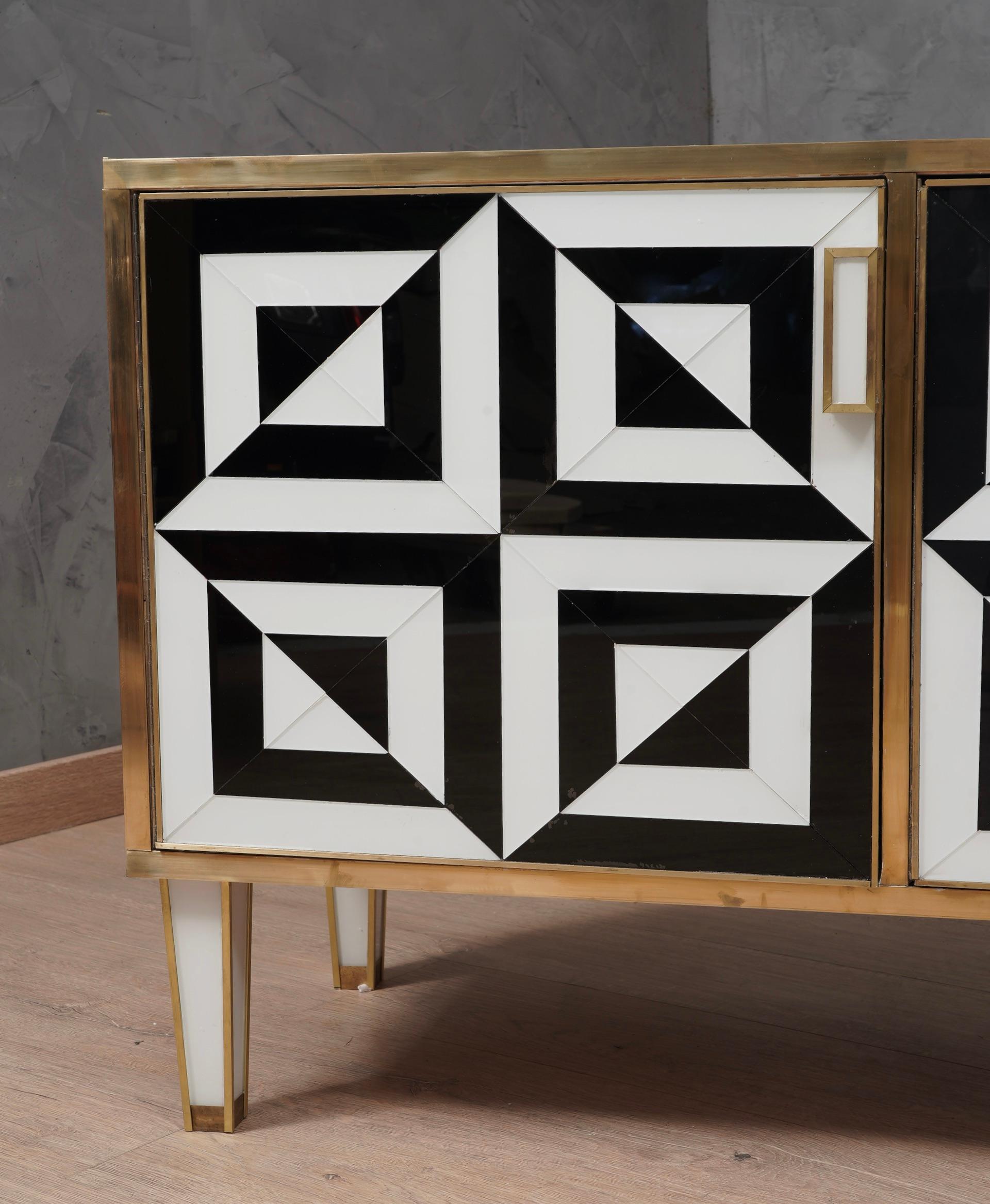 Mid-Century Black and White Art Glass and Brass Italian Sideboard, 1980 1