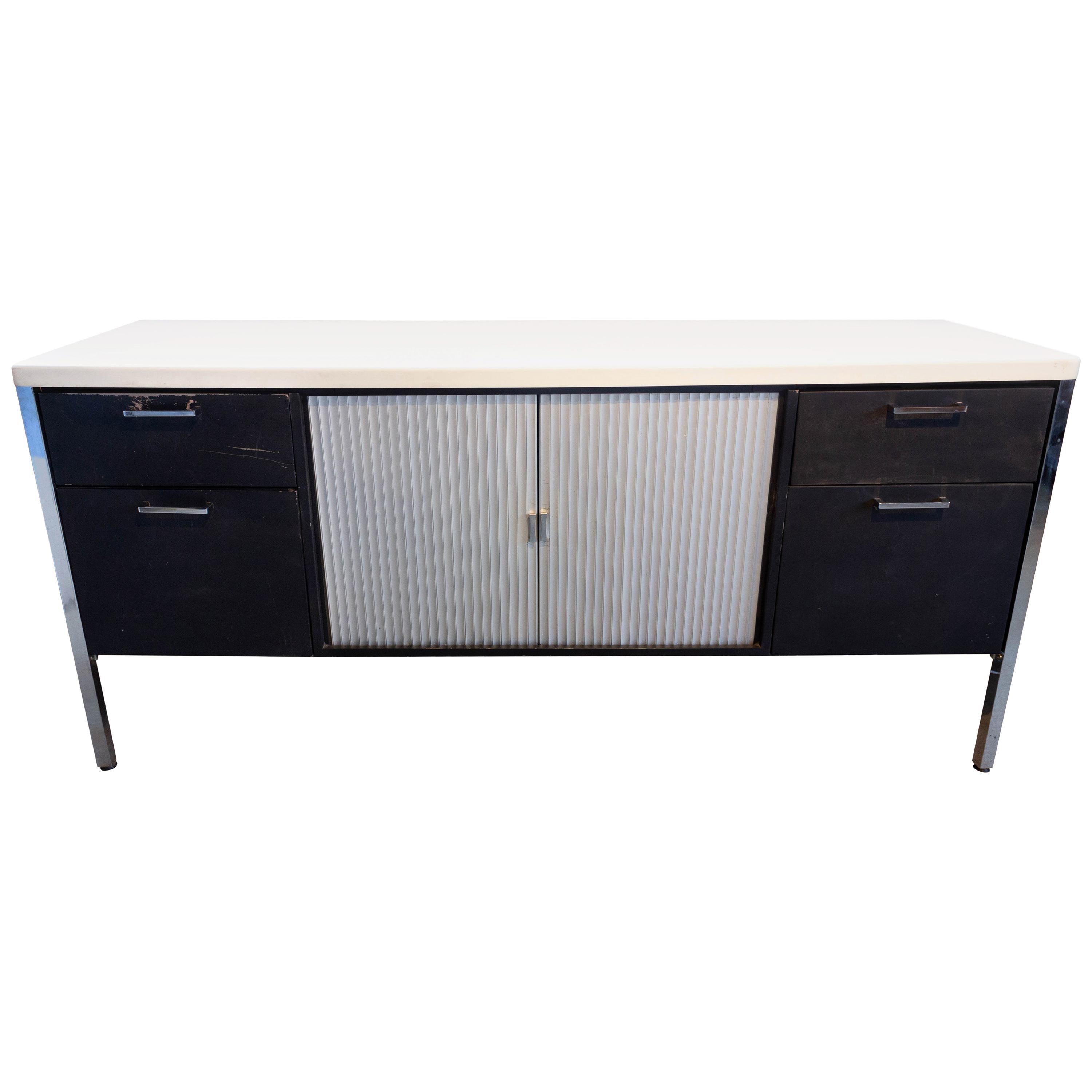 Midcentury Black and White Low Credenza by Knoll, circa 1960 For Sale