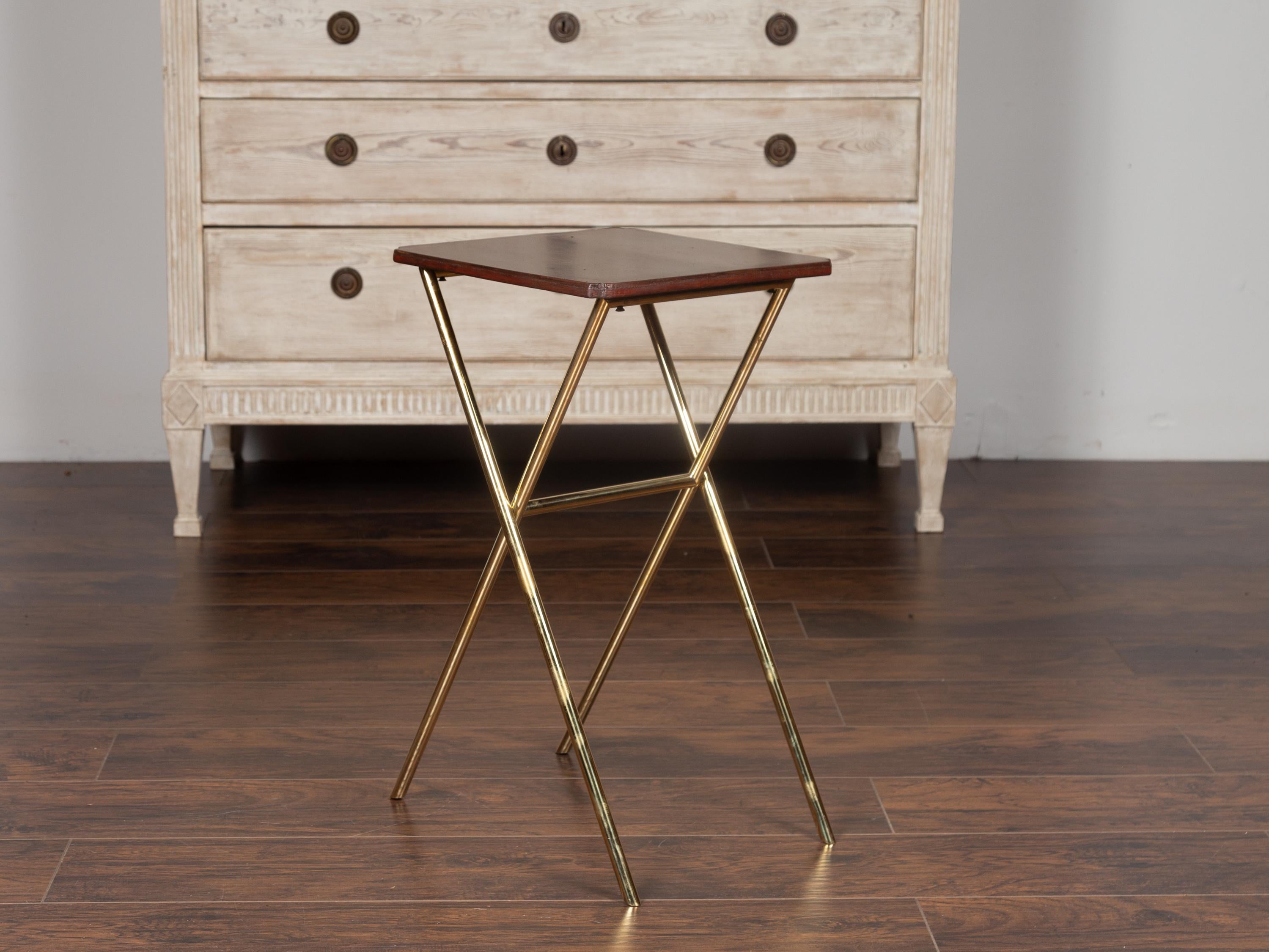 Midcentury Chinoiserie Lacquered Side Table with Brass X-Form Base 1