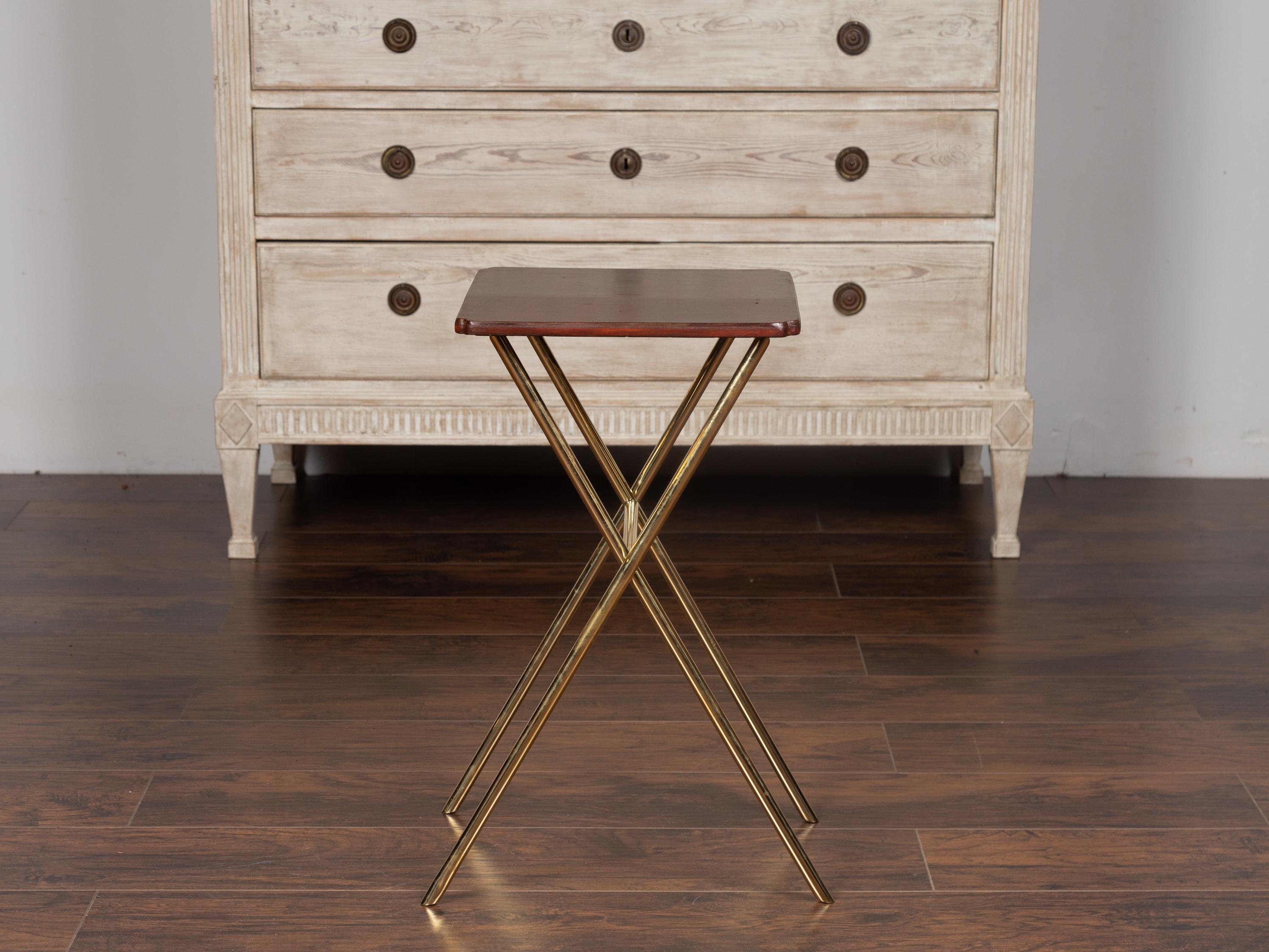 Midcentury Chinoiserie Lacquered Side Table with Brass X-Form Base 4