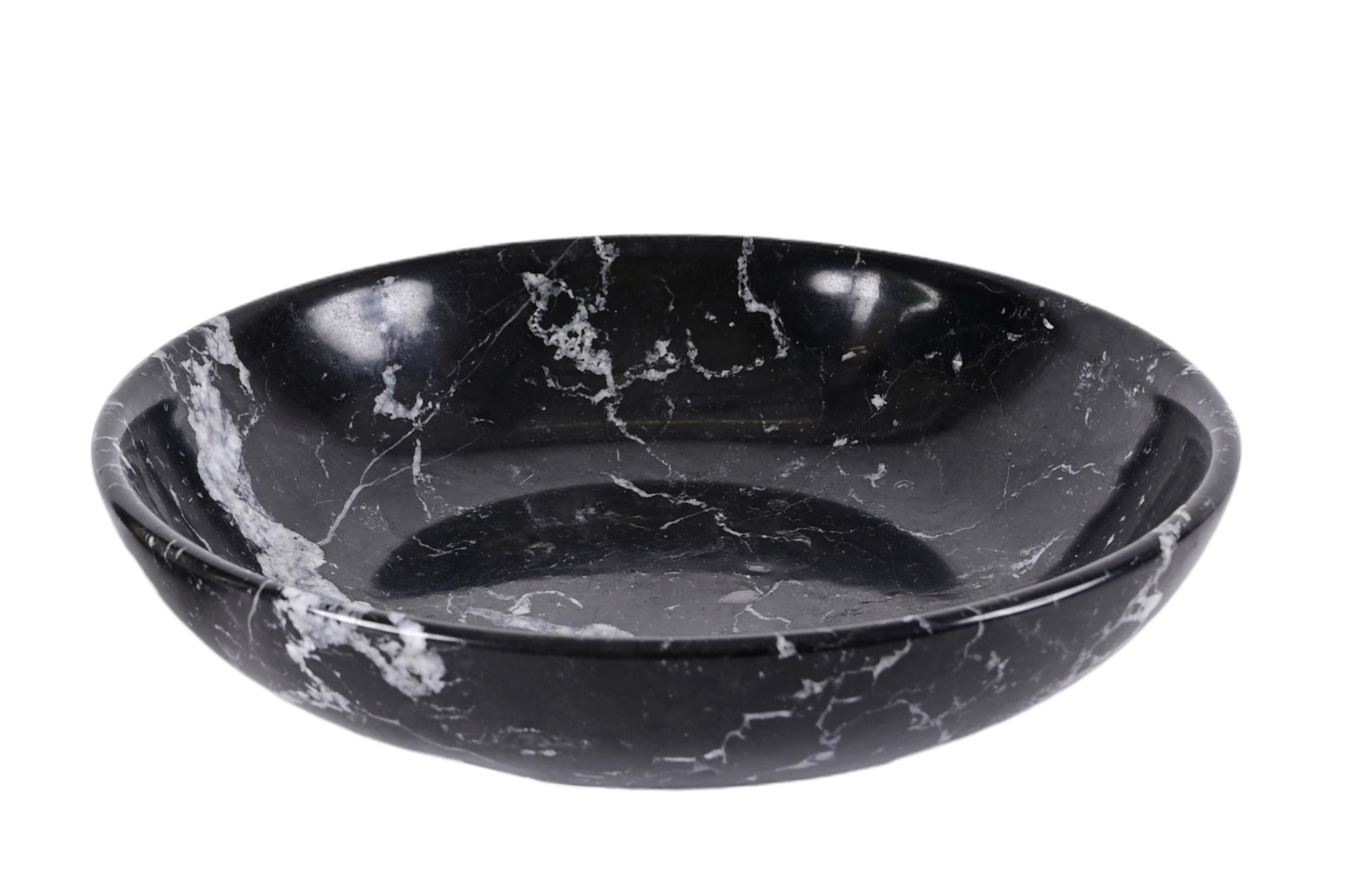 Midcentury Black Marble with White Grains Round Italian Decorative Bowl, 1950s For Sale 3