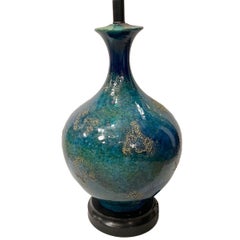 Lampe en porcelaine bleue du milieu du siècle