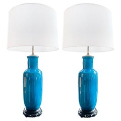 Lampade da tavolo in porcellana blu del Medioevo di Warren Kessler - una coppia