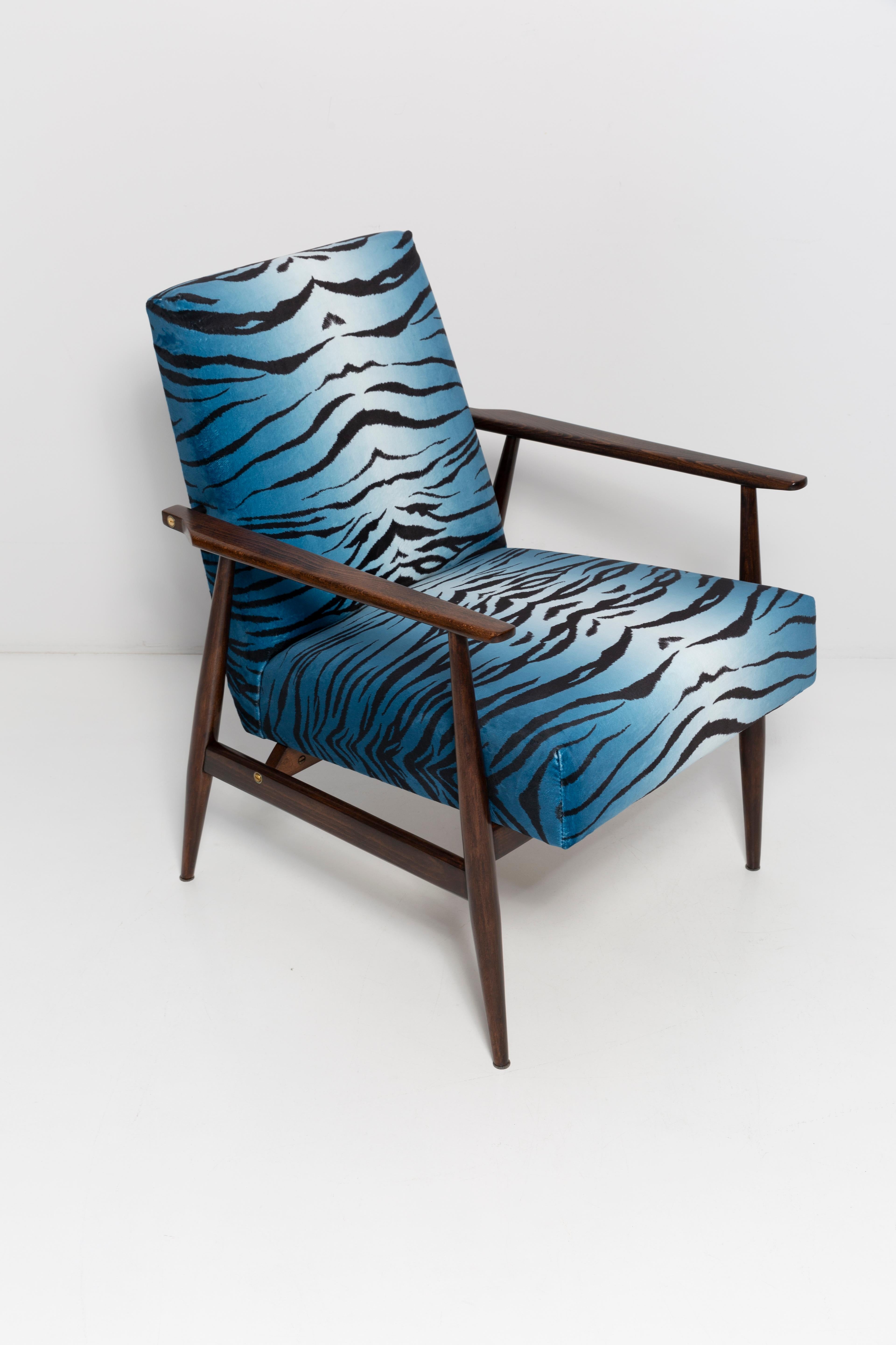 blue zebra chair