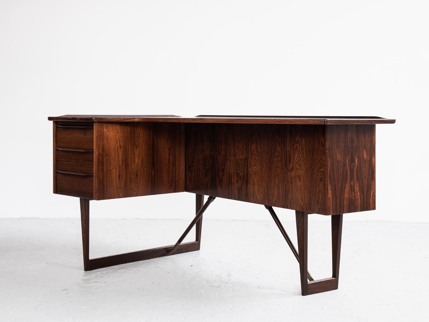 Mid-Century Modern Midcentury Boomerang Desk in Rosewood by Peter Løvig Nielsen for Hedensted 1960s
