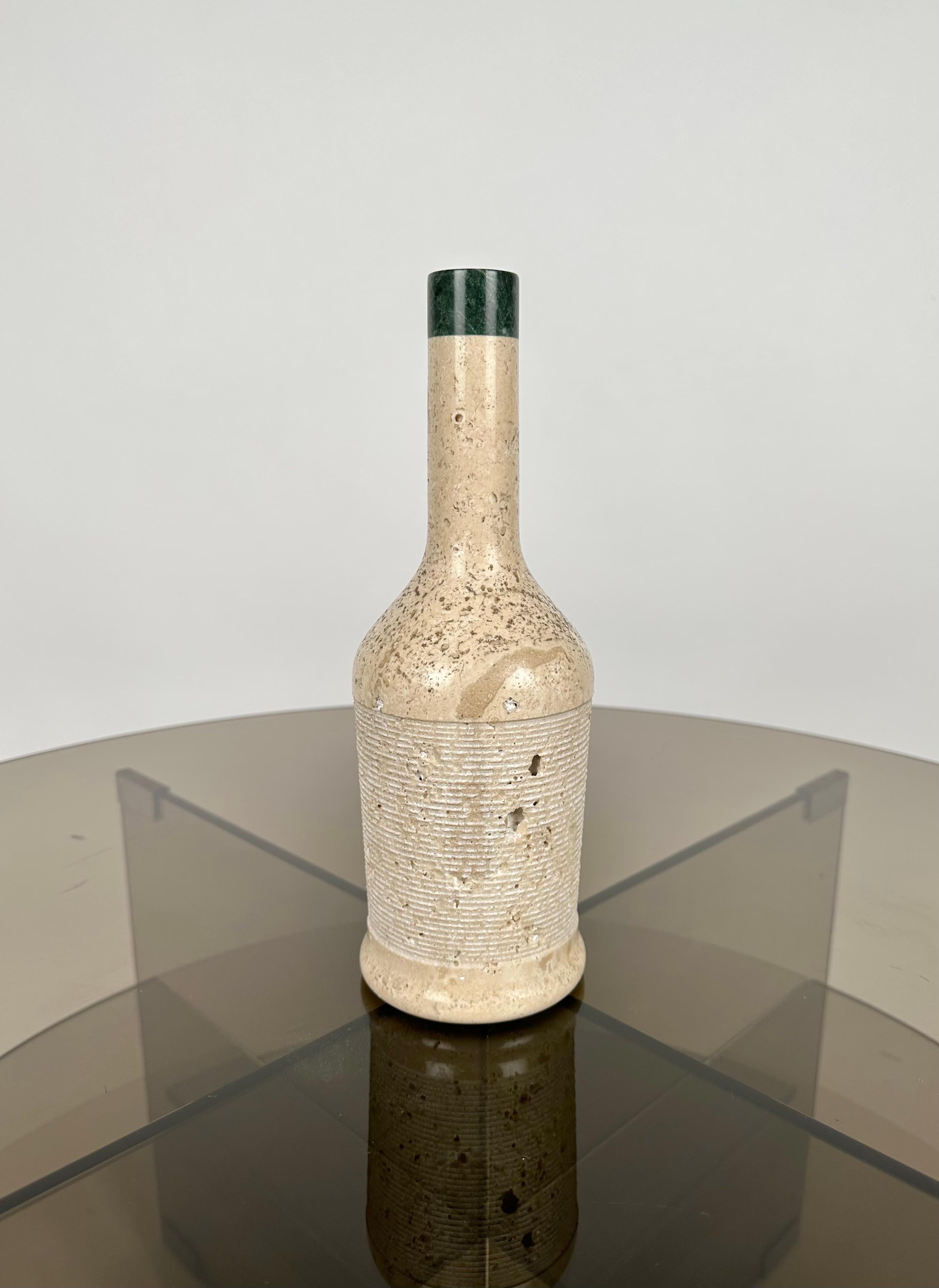 Flaschenförmige Skulptur aus Travertin aus der Mitte des Jahrhunderts, Italien, 1970er Jahre im Angebot 3