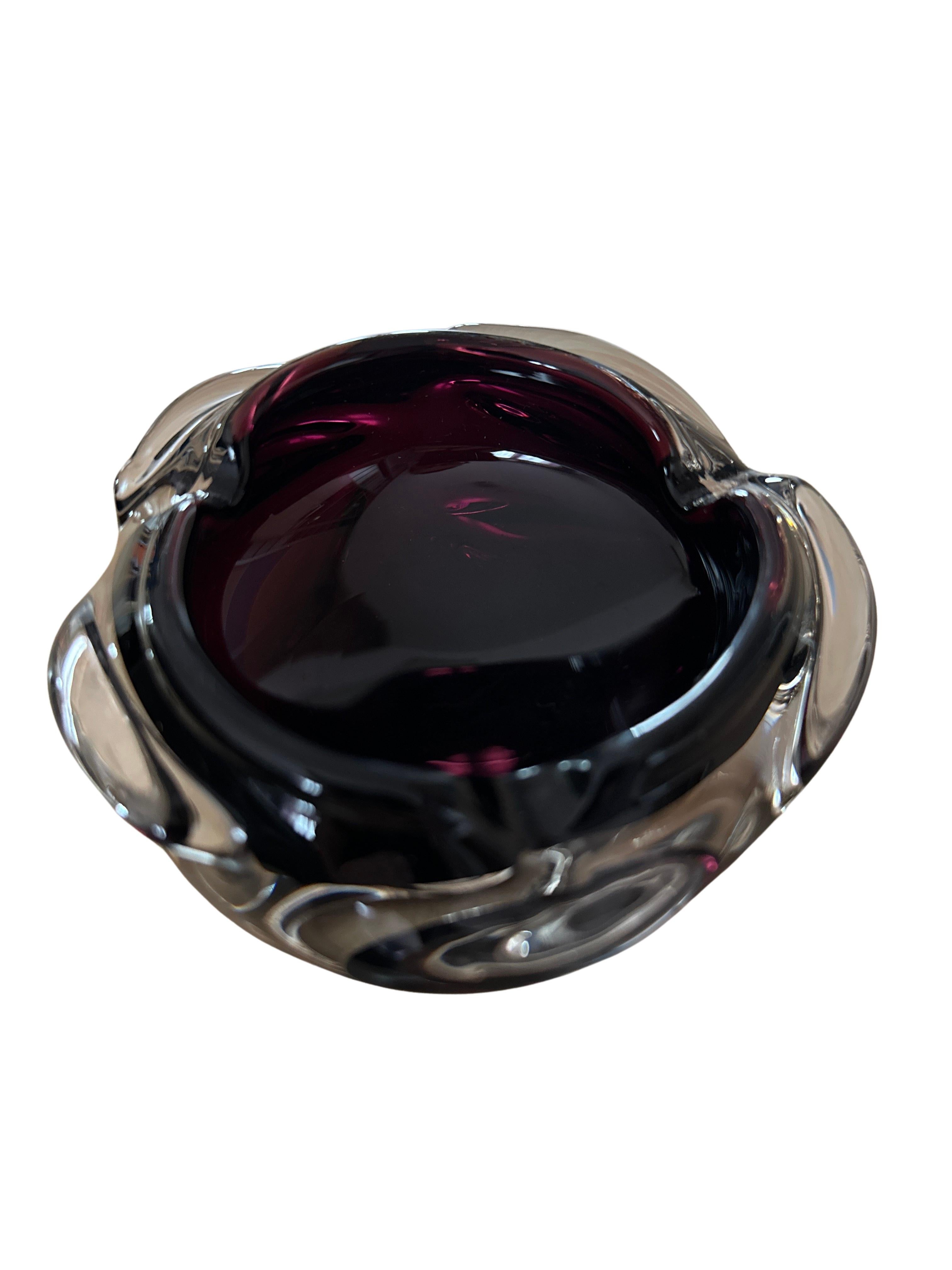 Hand-Crafted Midcentury Bowl in Dark Burgundy Color, 1960s For Sale
