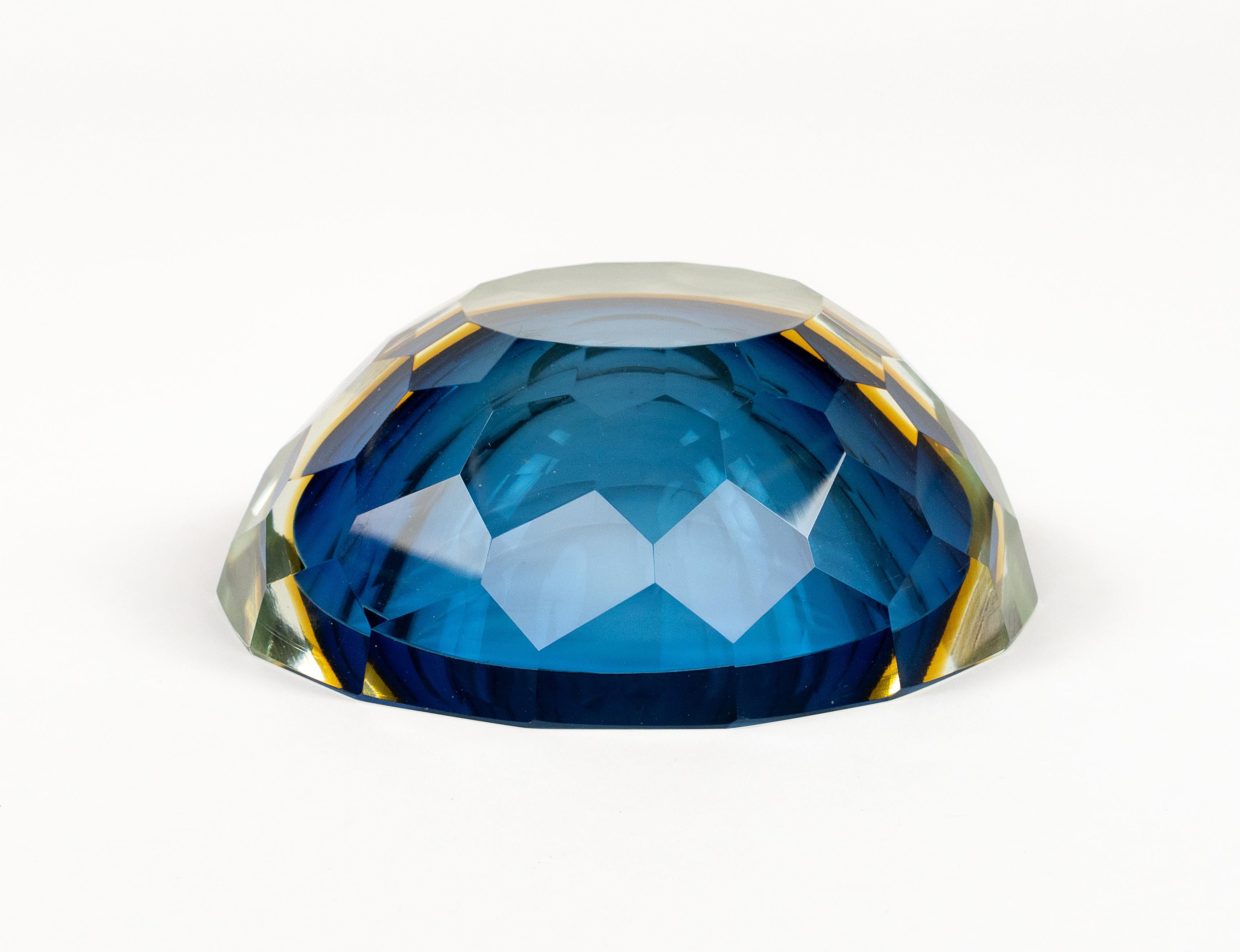 Midcentury Bowl Murano Glass Sommerso by Alessandro Mandruzzato, Italy 1970s For Sale 6