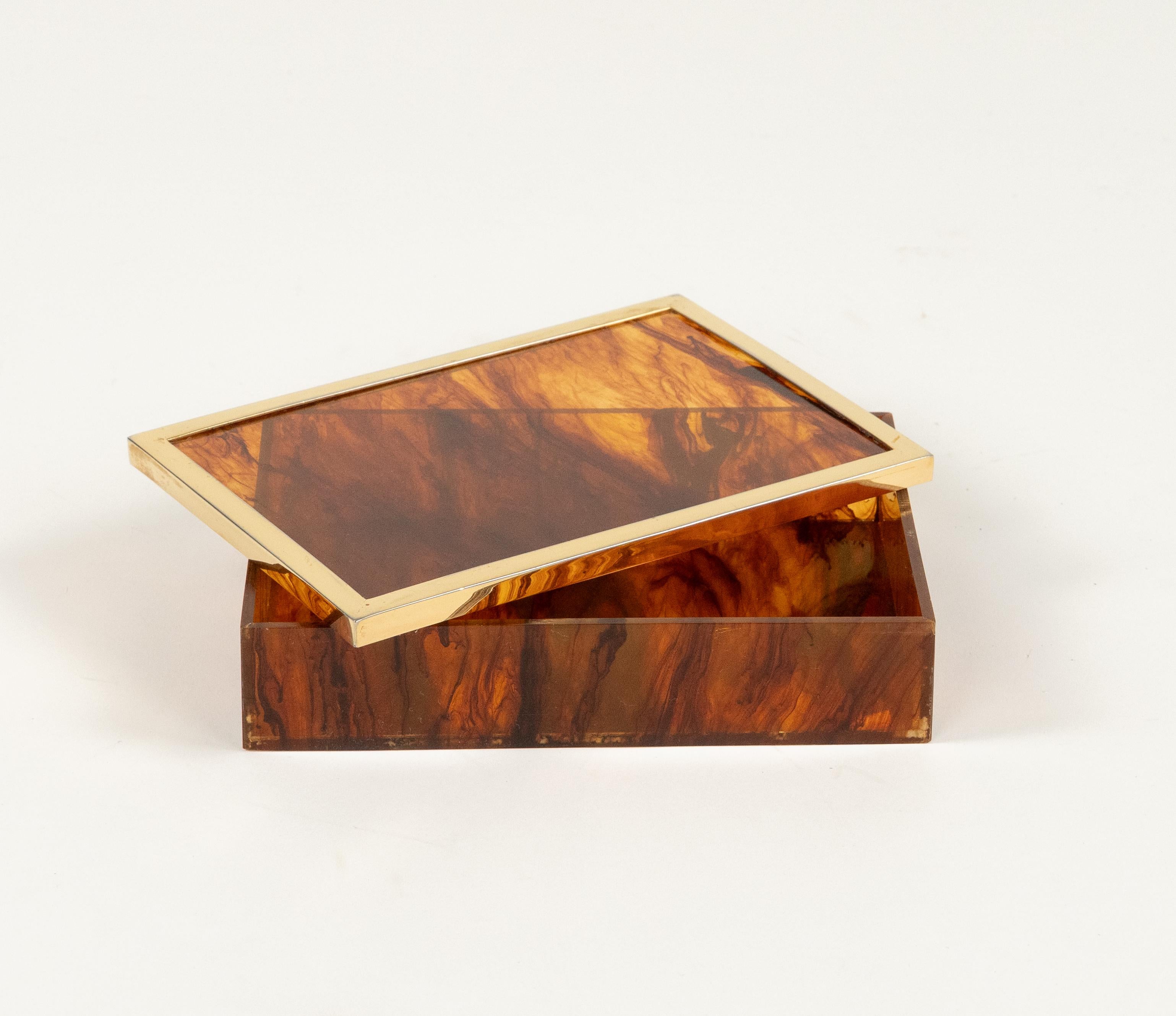 Midcentury Box in Faux Tortoiseshell Lucite Christian Dior Style, Italy 1970s For Sale 3
