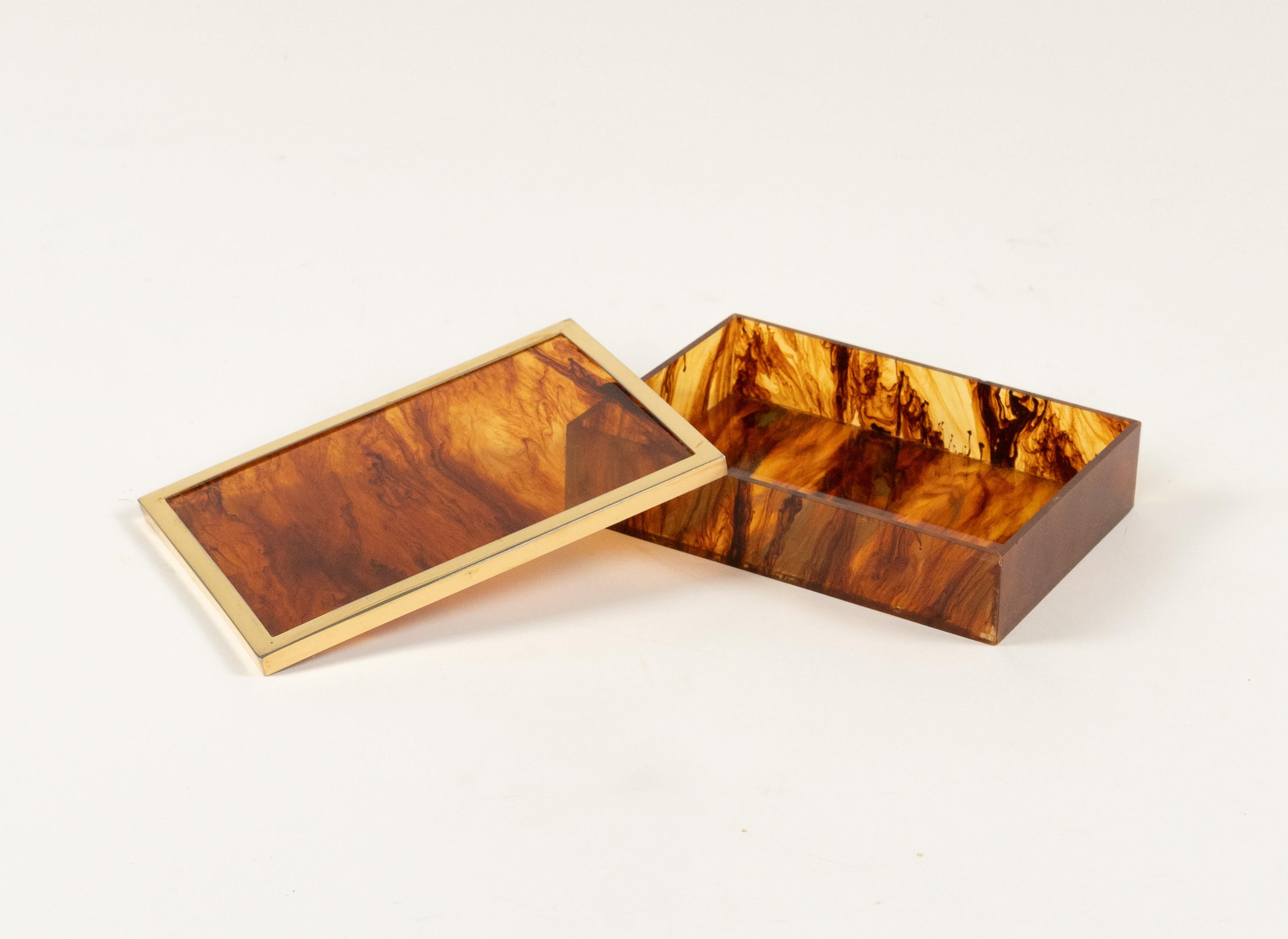 Midcentury Box in Faux Tortoiseshell Lucite Christian Dior Style, Italy 1970s For Sale 6