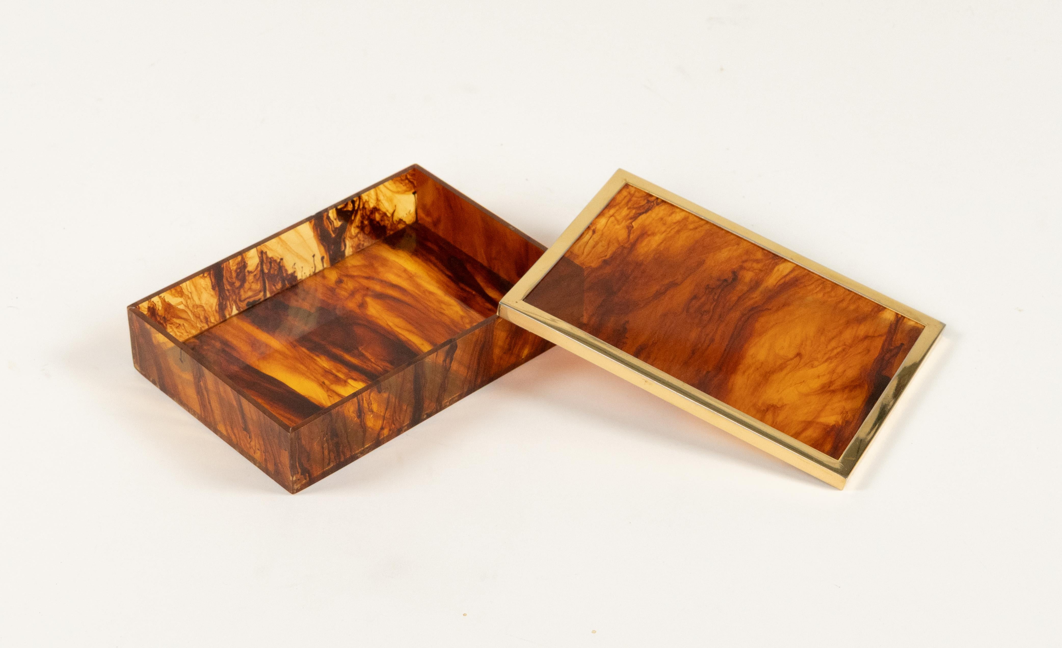 Midcentury Box in Faux Tortoiseshell Lucite Christian Dior Style, Italy 1970s For Sale 7