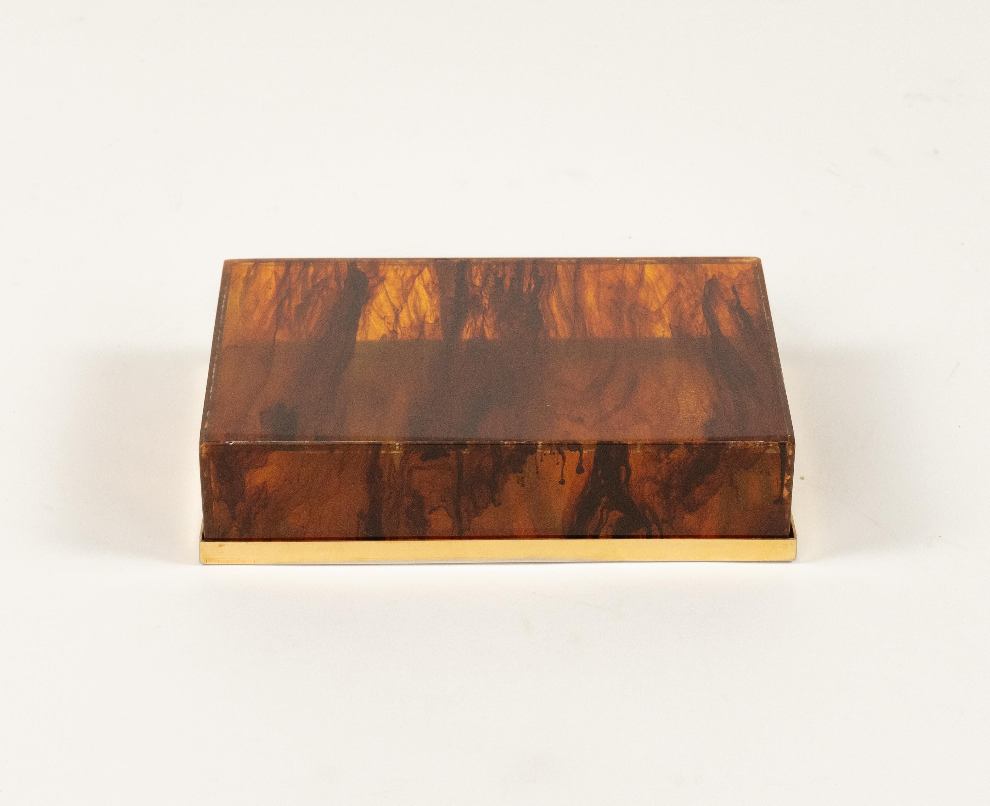 Midcentury Box in Faux Tortoiseshell Lucite Christian Dior Style, Italy 1970s For Sale 9