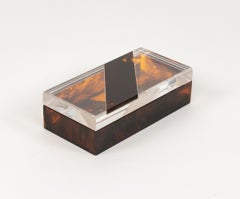 Schachtel aus Schildpatt- Lucite im Christian Dior-Stil aus der Mitte des Jahrhunderts, Italien 1970er Jahre