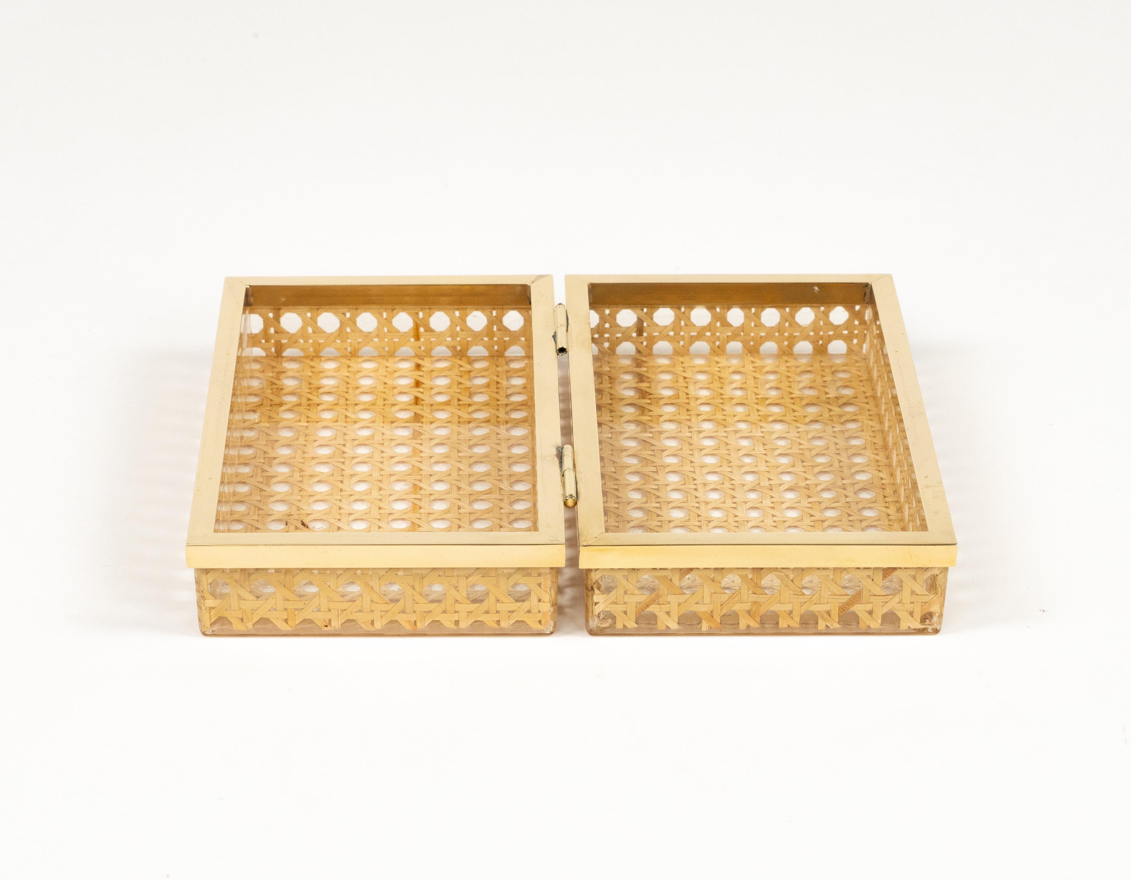 Midcentury Box in Lucite, Rattan and Brass Christian Dior Style, Italy 1970s For Sale 6