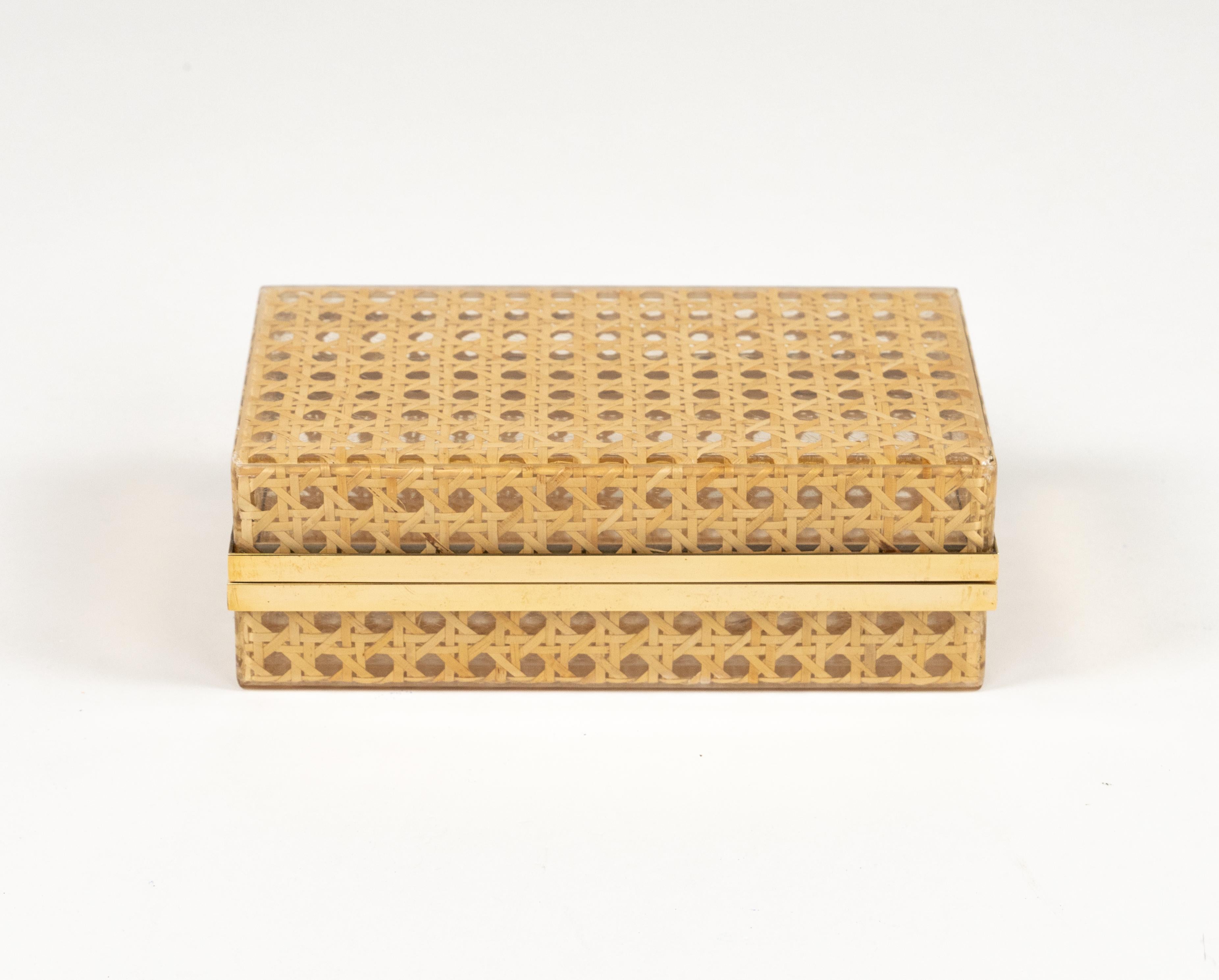 Italian Midcentury Box in Lucite, Rattan and Brass Christian Dior Style, Italy 1970s For Sale