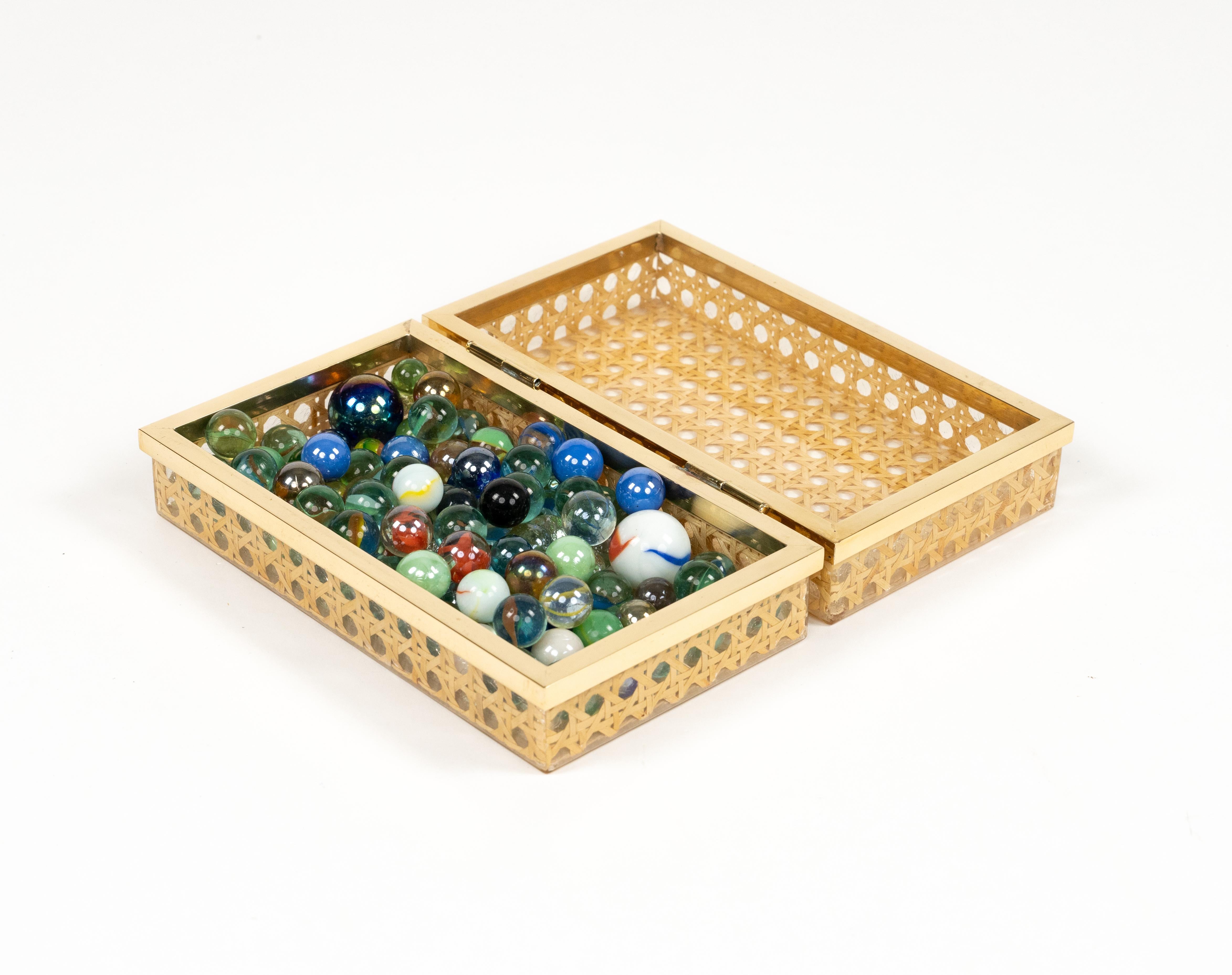 Midcentury Box in Lucite, Rattan and Brass Christian Dior Style, Italy 1970s For Sale 2