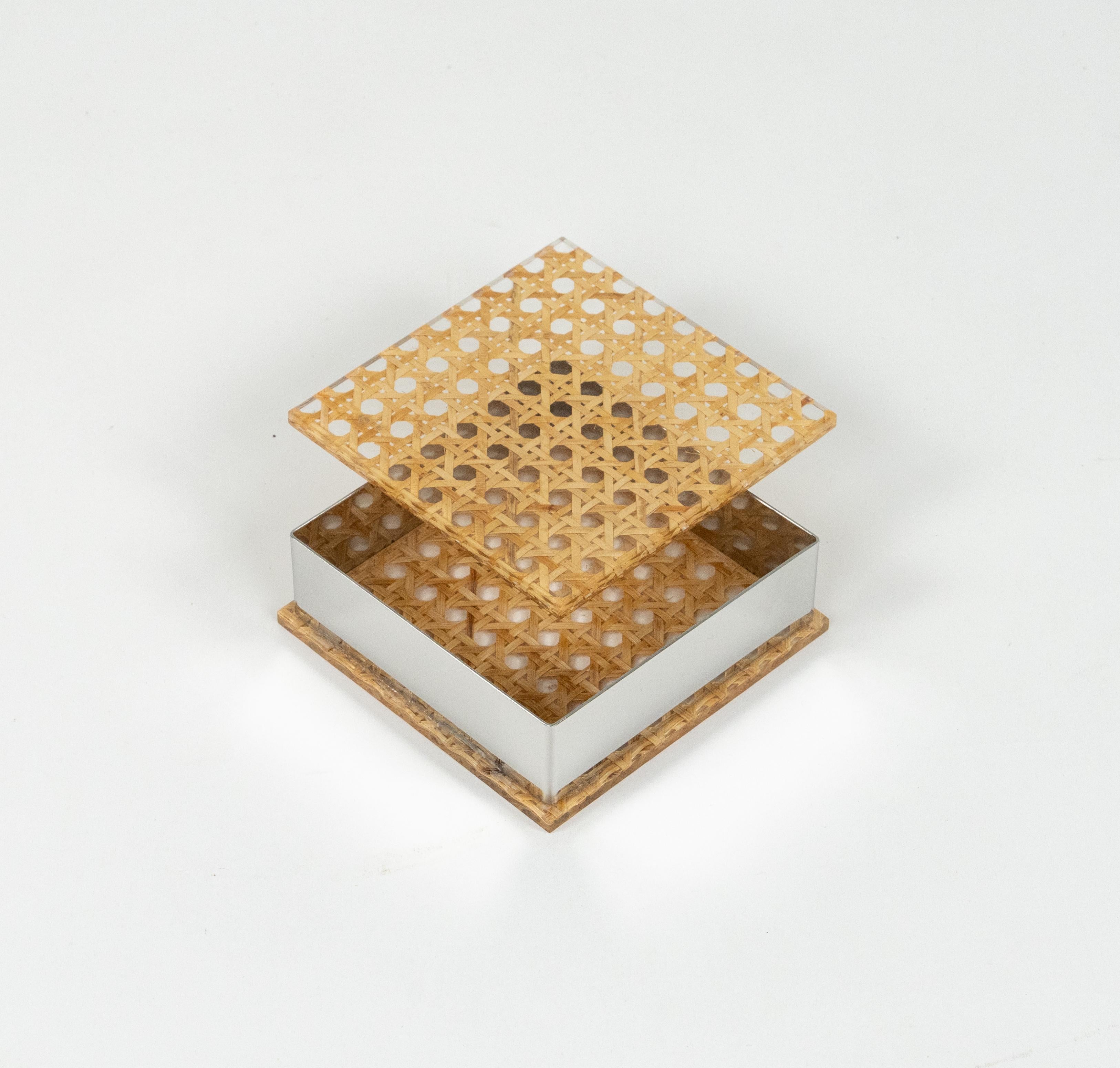 Midcentury Box in Lucite, Rattan and Chrome Christian Dior Style, Italy 1970s In Good Condition For Sale In Rome, IT