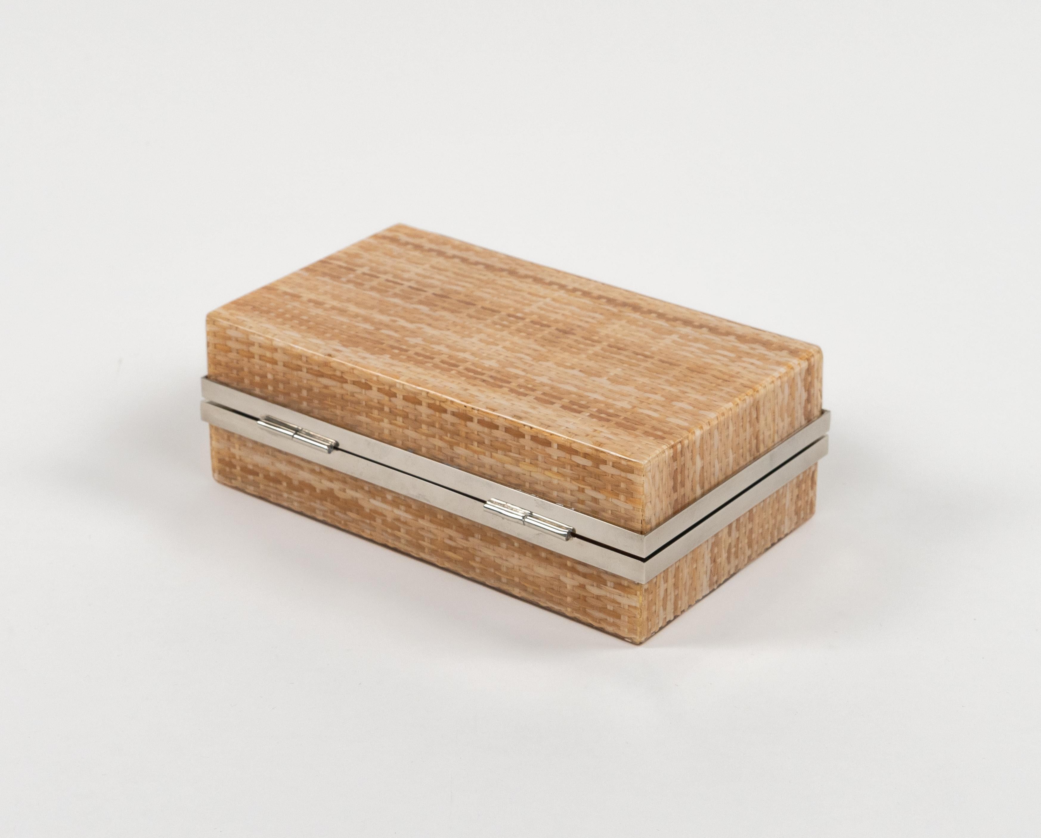 Midcentury Box in Lucite, Wicker and Chrome Christian Dior Style, Italy 1970s For Sale 6