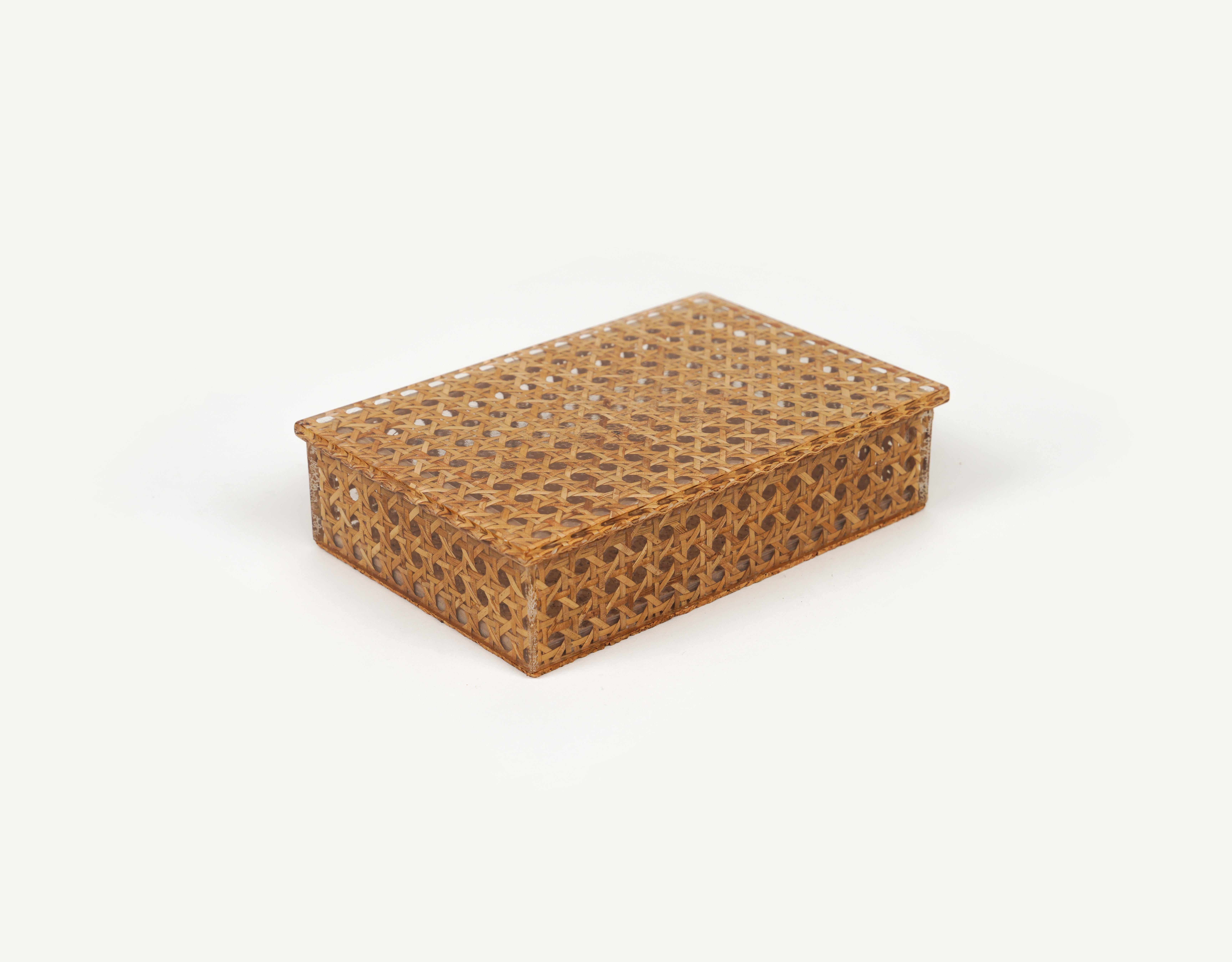 Midcentury Box in Rattan, Lucite and Cork Christian Dior Style, Italy 1970s For Sale 4