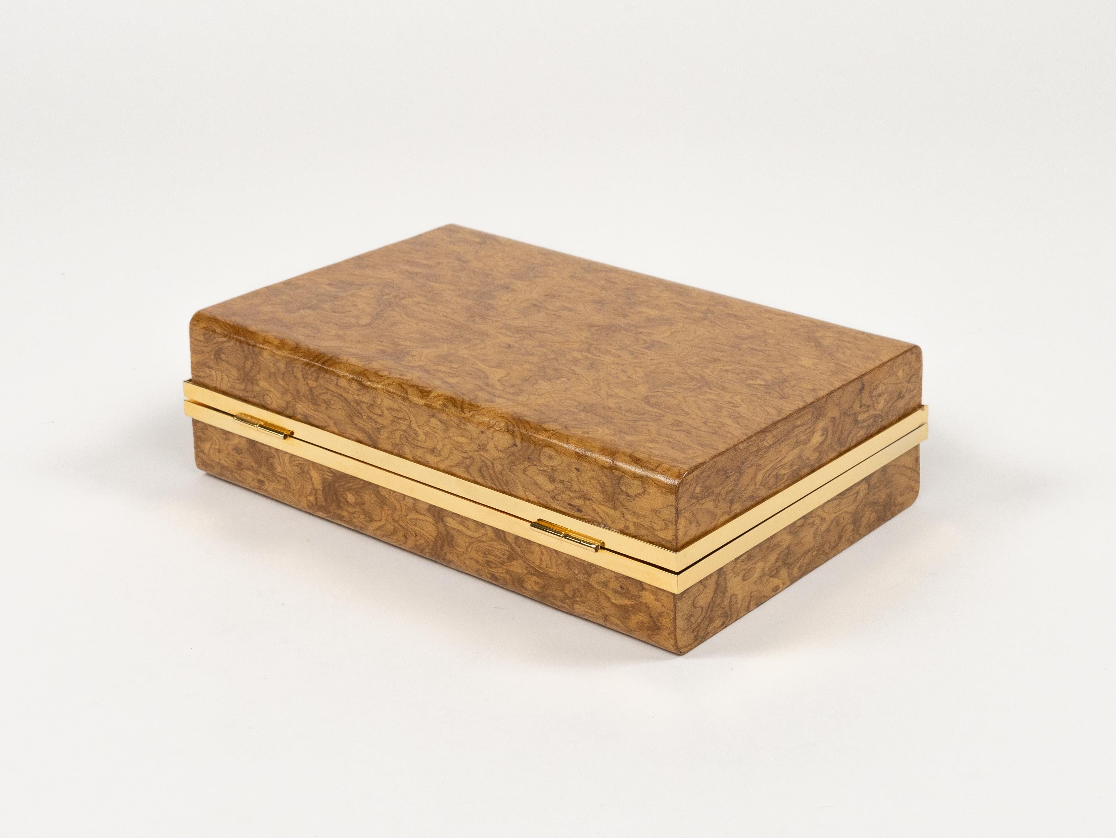 Boîte du milieu du siècle dernier en bois, laiton et acier de style Tommaso Barbi, Italie 1970 en vente 9
