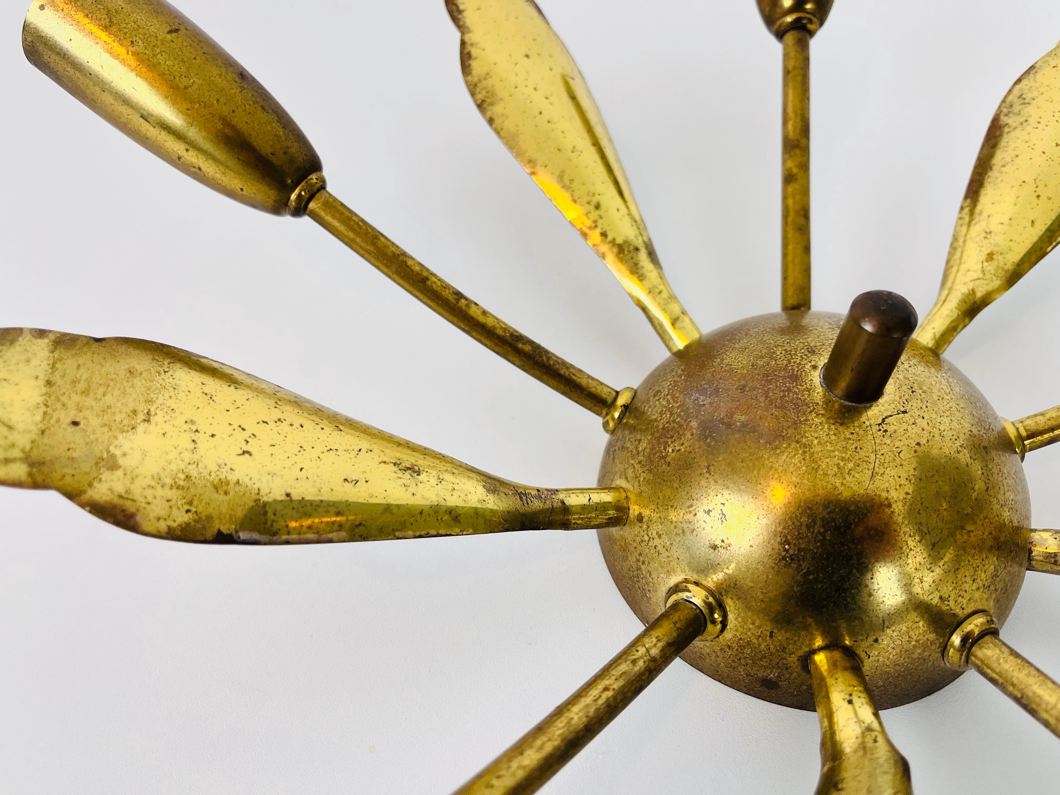 Midcentury Brass 5-Arm Sputnik Chandelier, 1960s For Sale 1