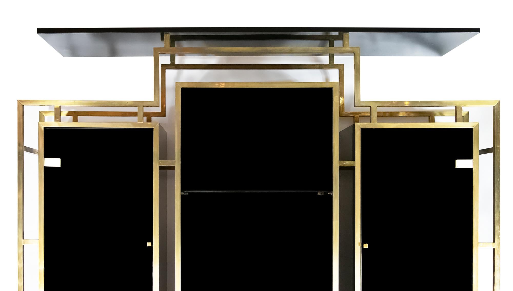 French Midcentury Brass and Black Lacquered Wood Étagère/Sideboard by Kim Moltzer