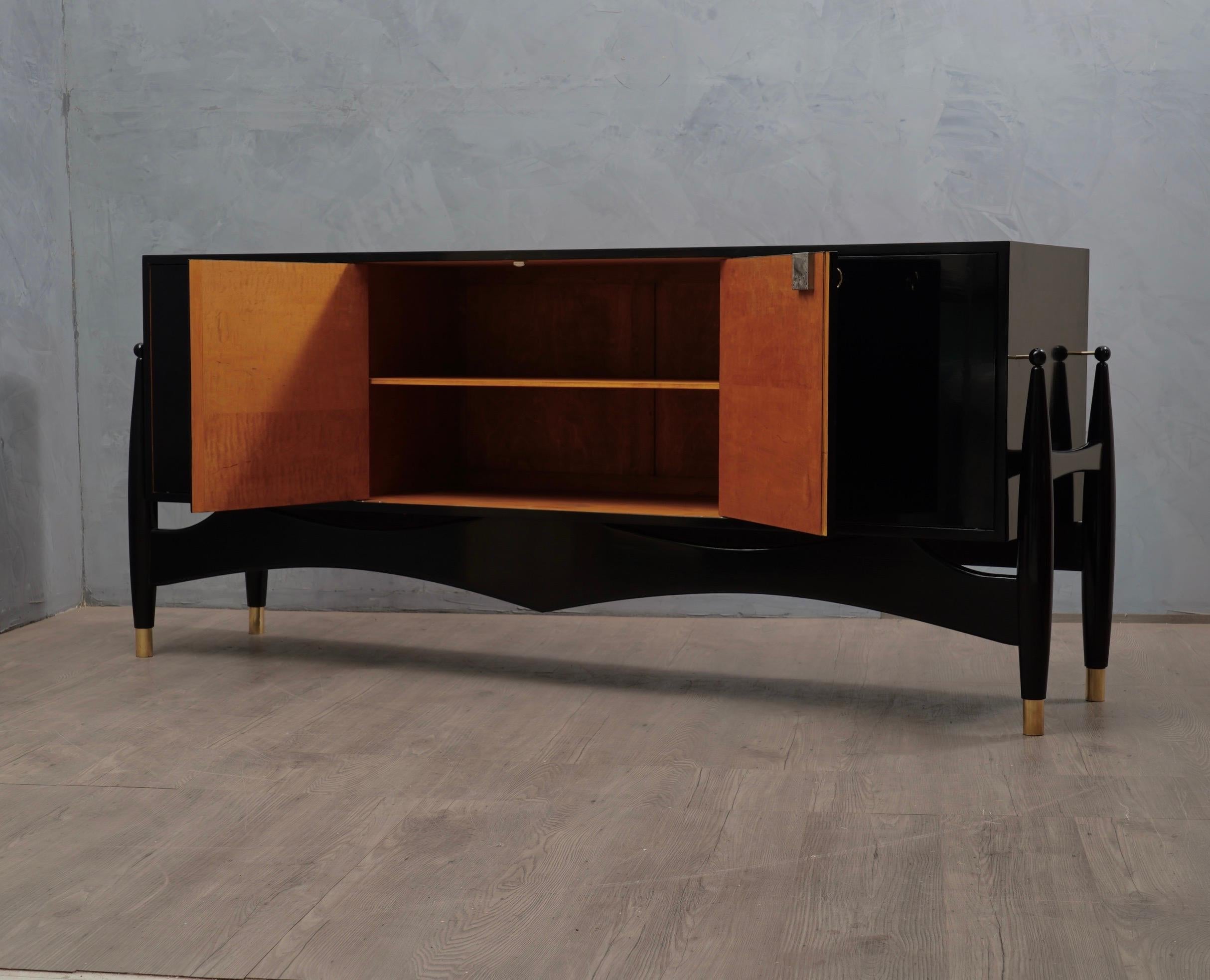 Midcentury Brass and Black Wood Italian Sideboard, 1950 In Good Condition In Rome, IT