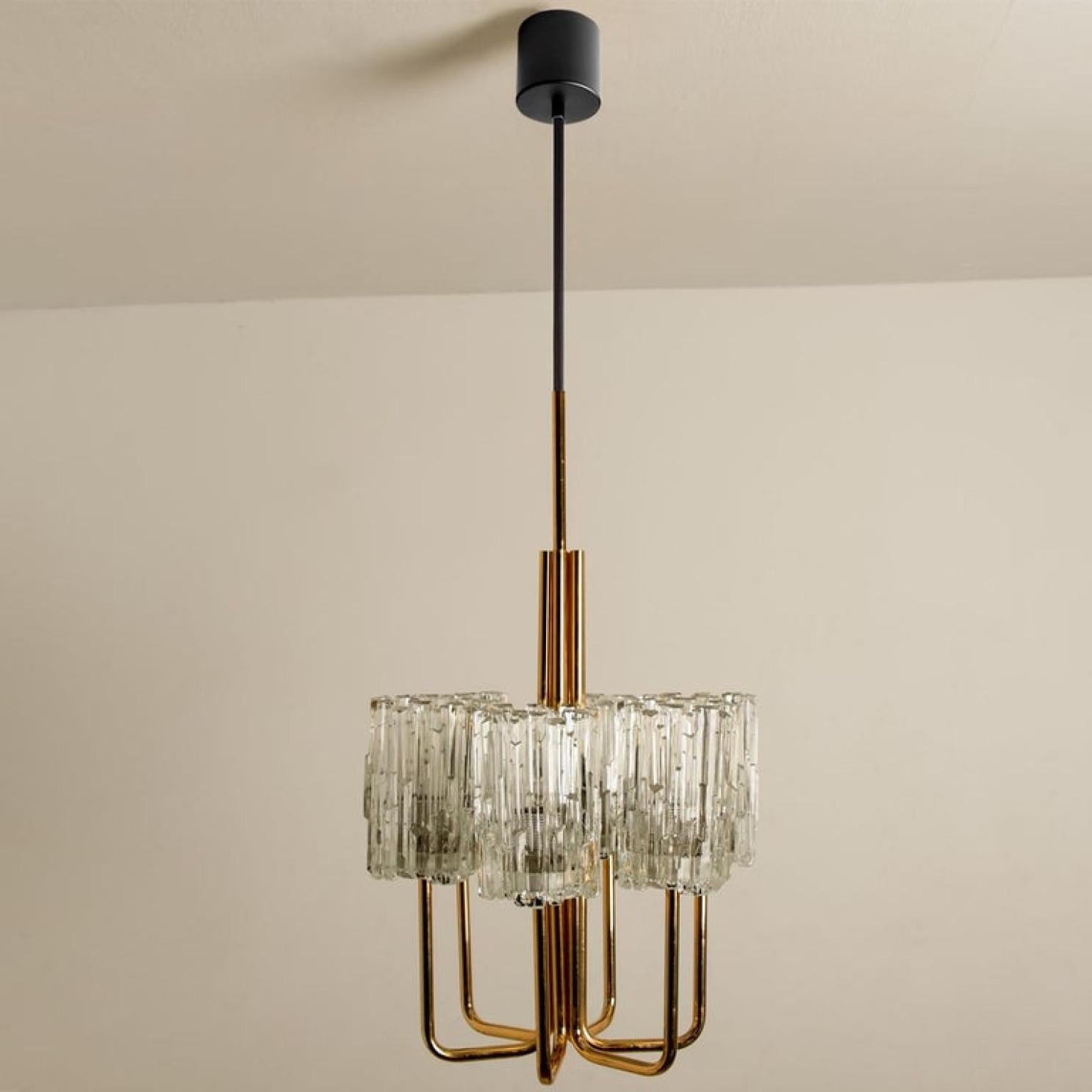 Midcentury Brass and Blown Glass Chandelier by Hillebrand, 1960s In Good Condition For Sale In Rijssen, NL