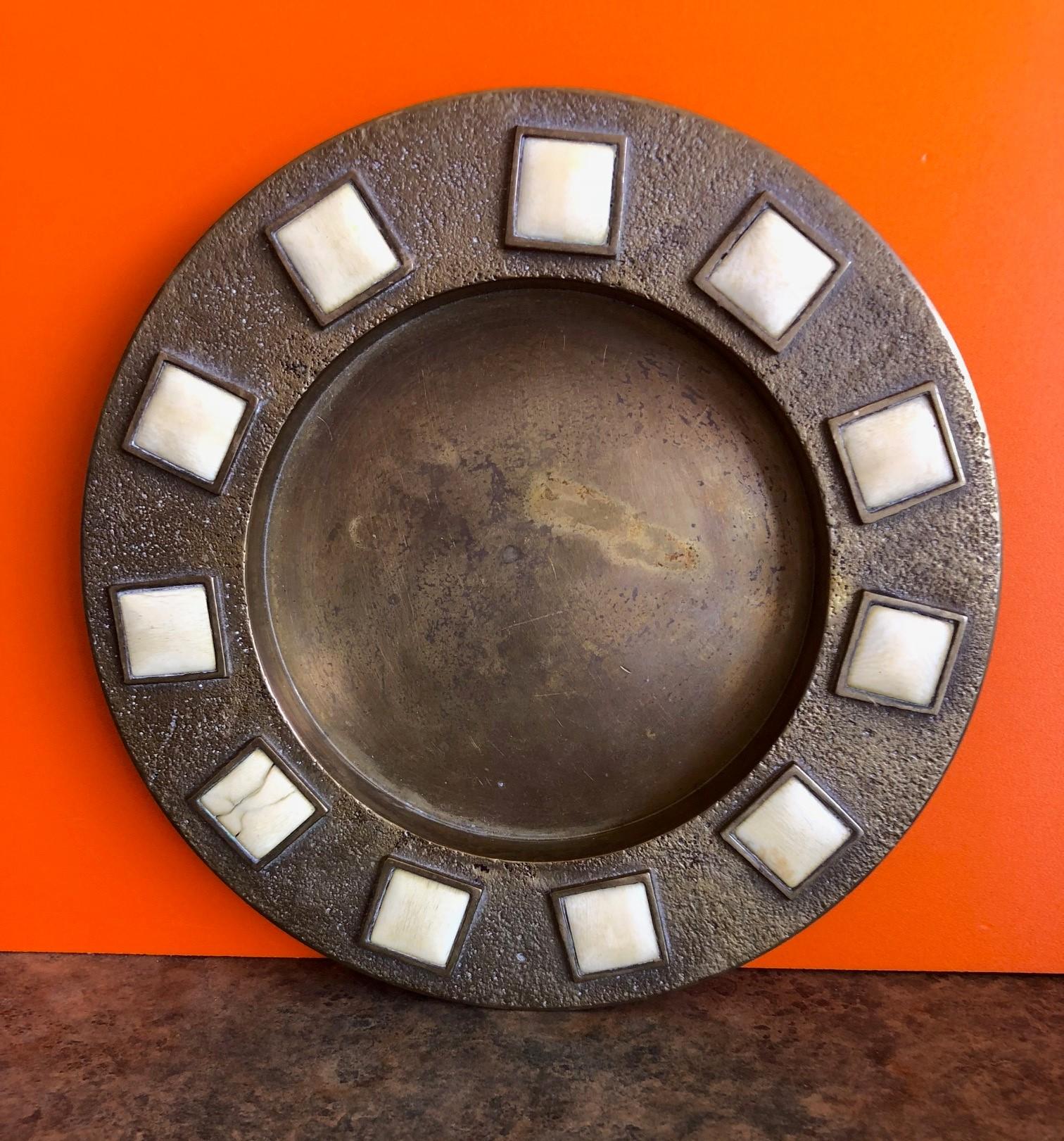 Midcentury Brass and Bone Dish / Ashtray In Good Condition For Sale In San Diego, CA