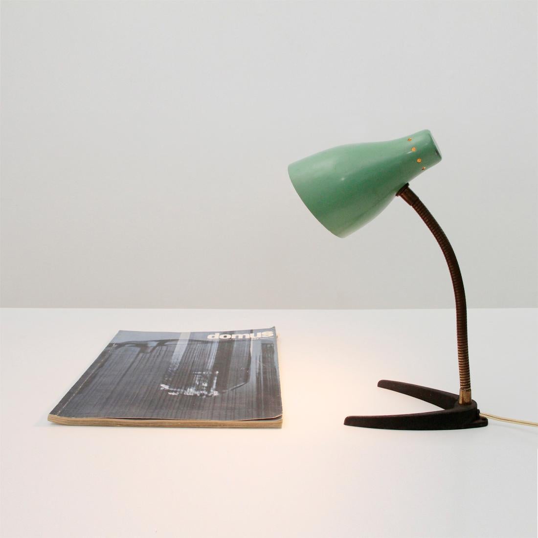 Midcentury Brass and Colored Shade Italian Table Lamp, 1950s For Sale 6