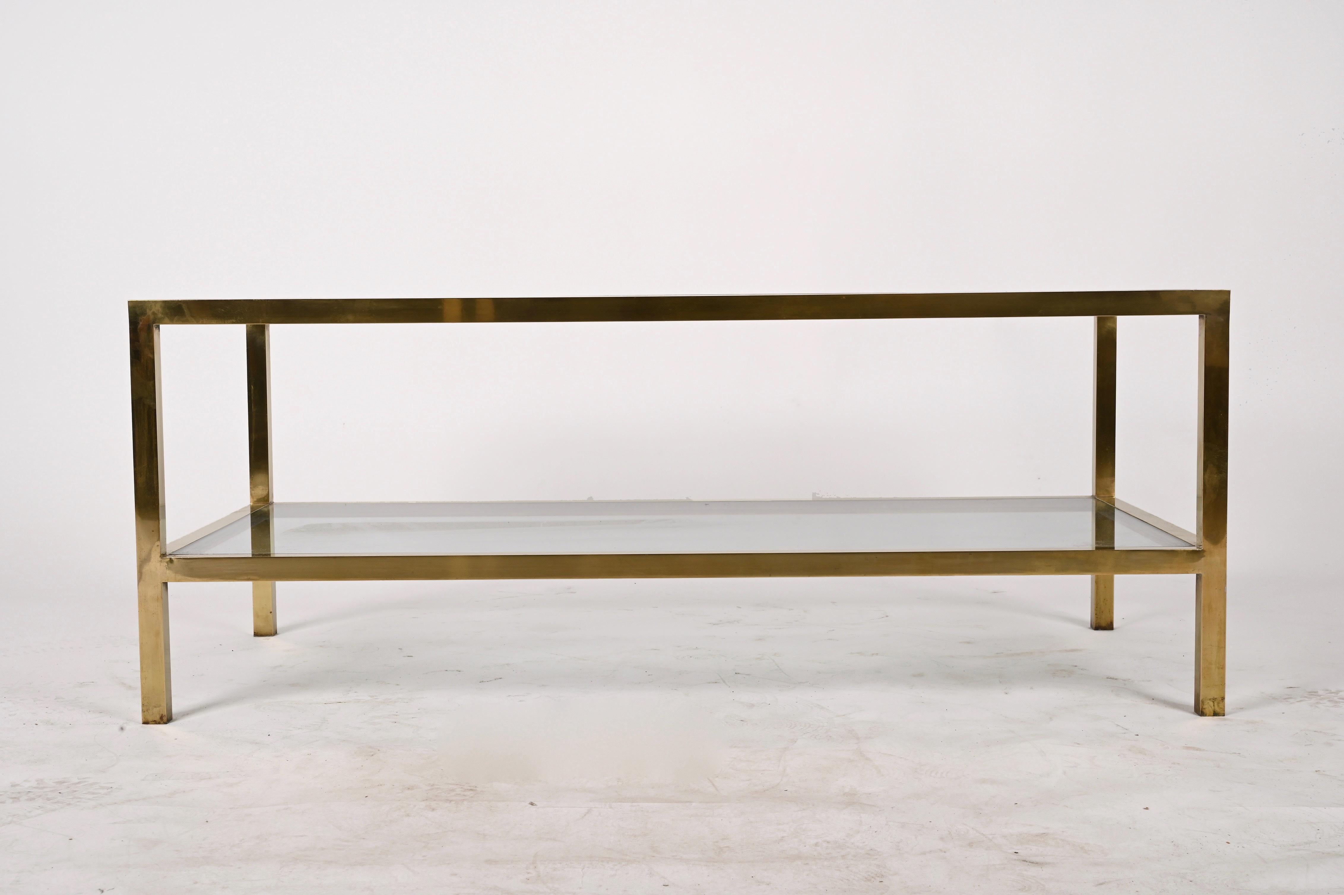 MidCentury Brass and Glass Italian Double-Tiered Rectangular Coffee Table, 1970s In Good Condition In Roma, IT