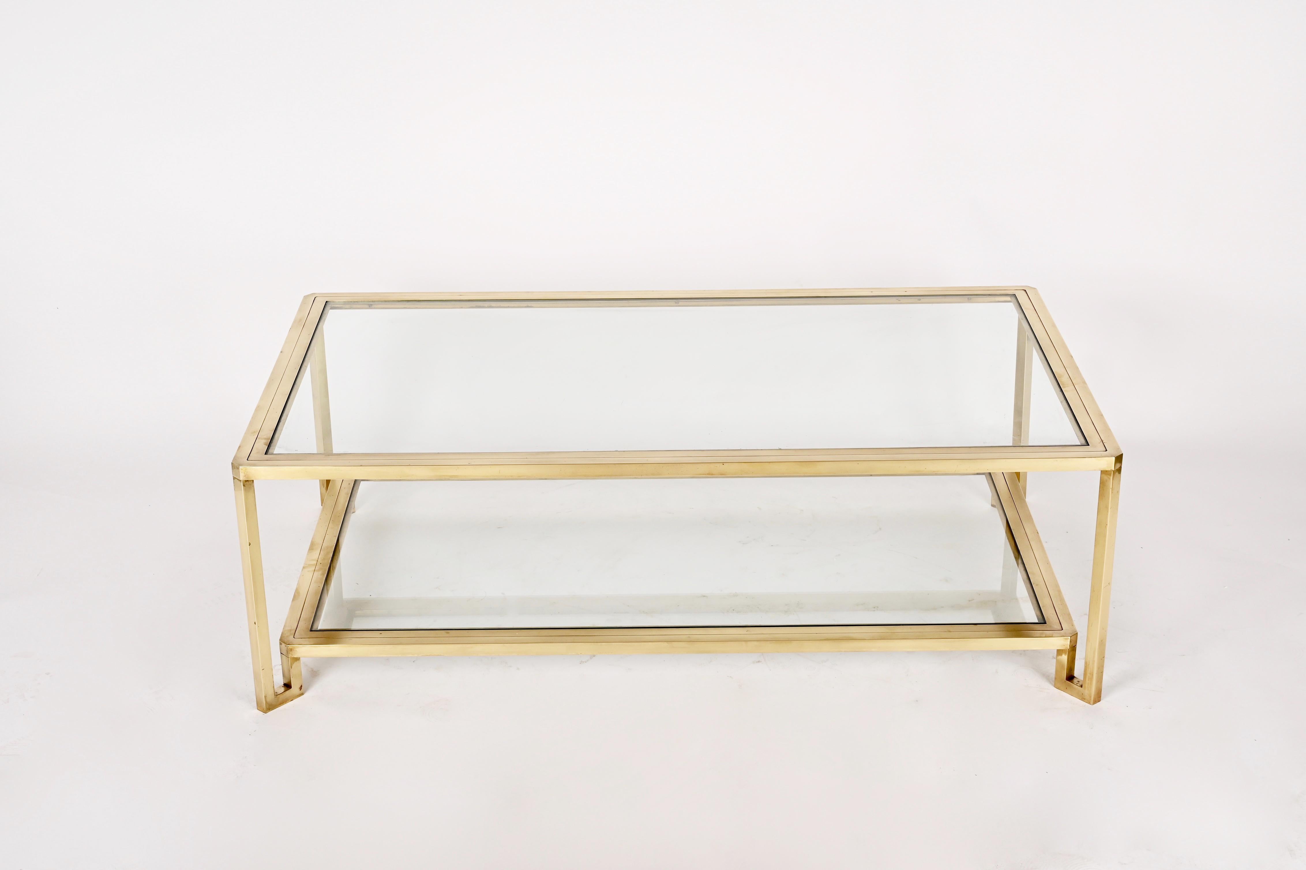 Midcentury Brass and Glass Italian Double-Tiered Rectangular Coffee Table, 1970s In Good Condition In Roma, IT