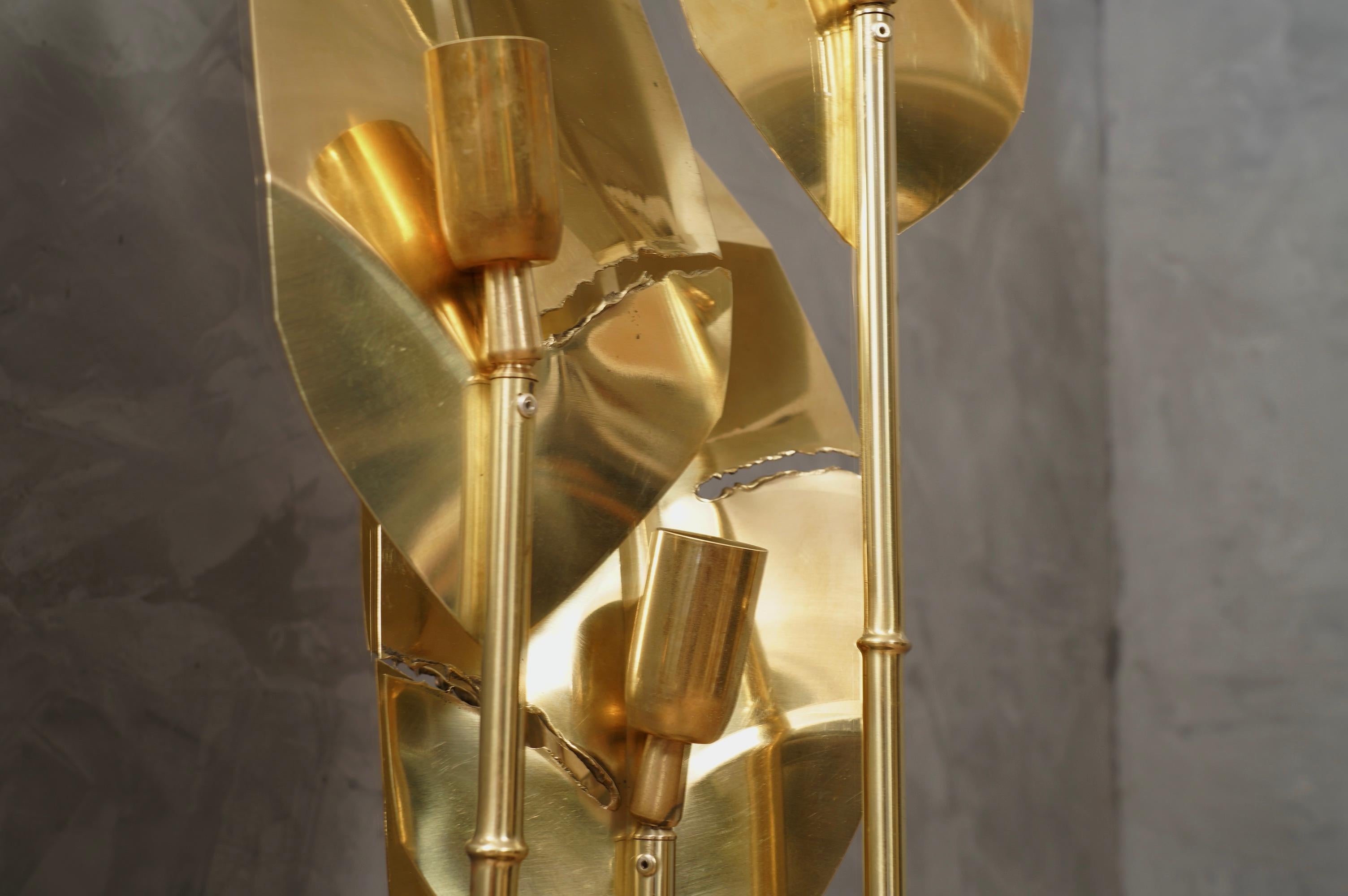 MidCentury Brass and Glass Table Lamp, 2020 For Sale 2