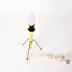Midcentury Brass and Lacquered Metal Tripod Italian Table Lamp, 1950s