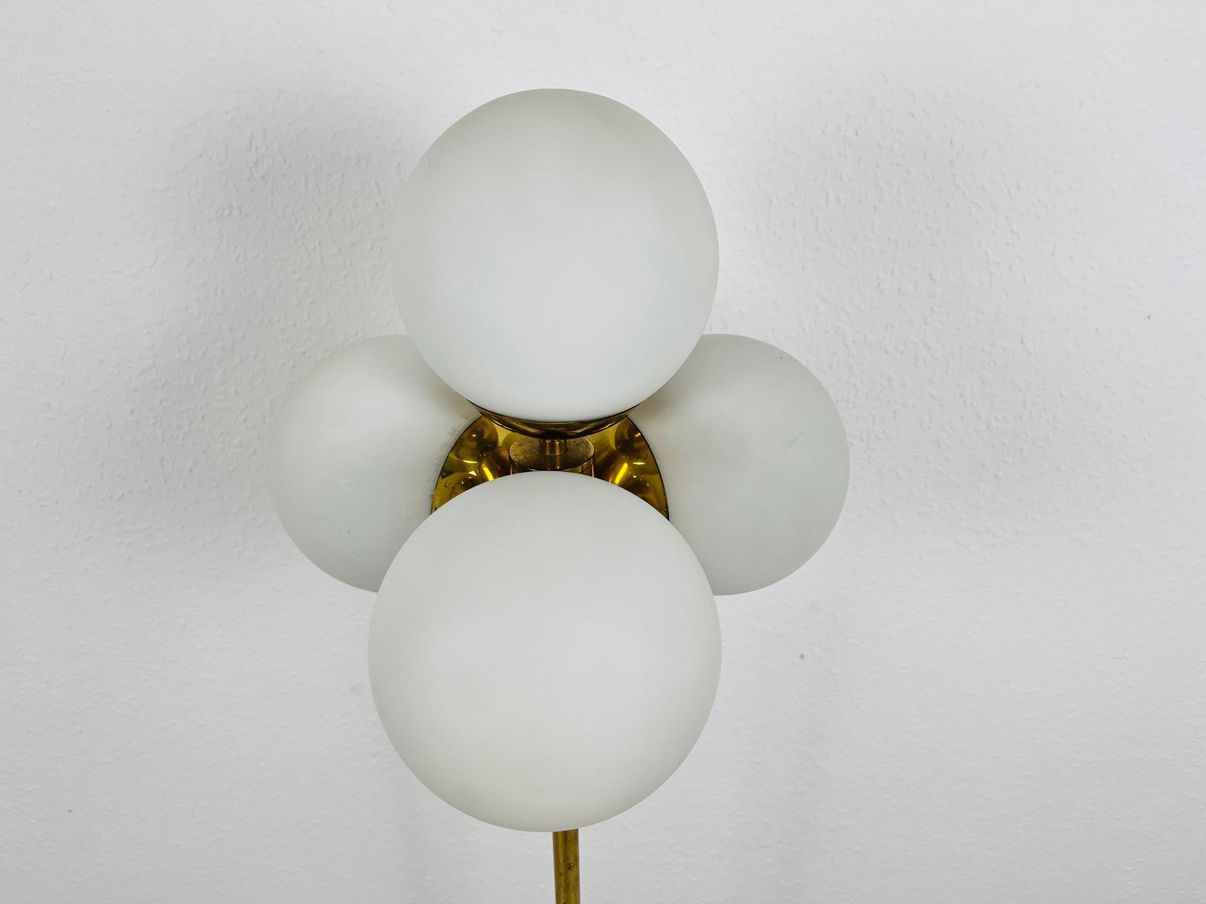 Midcentury Brass and Opaline Glass 4-Arm Floor Lamp by Kaiser, Germany, 1960s In Good Condition For Sale In Hagenbach, DE